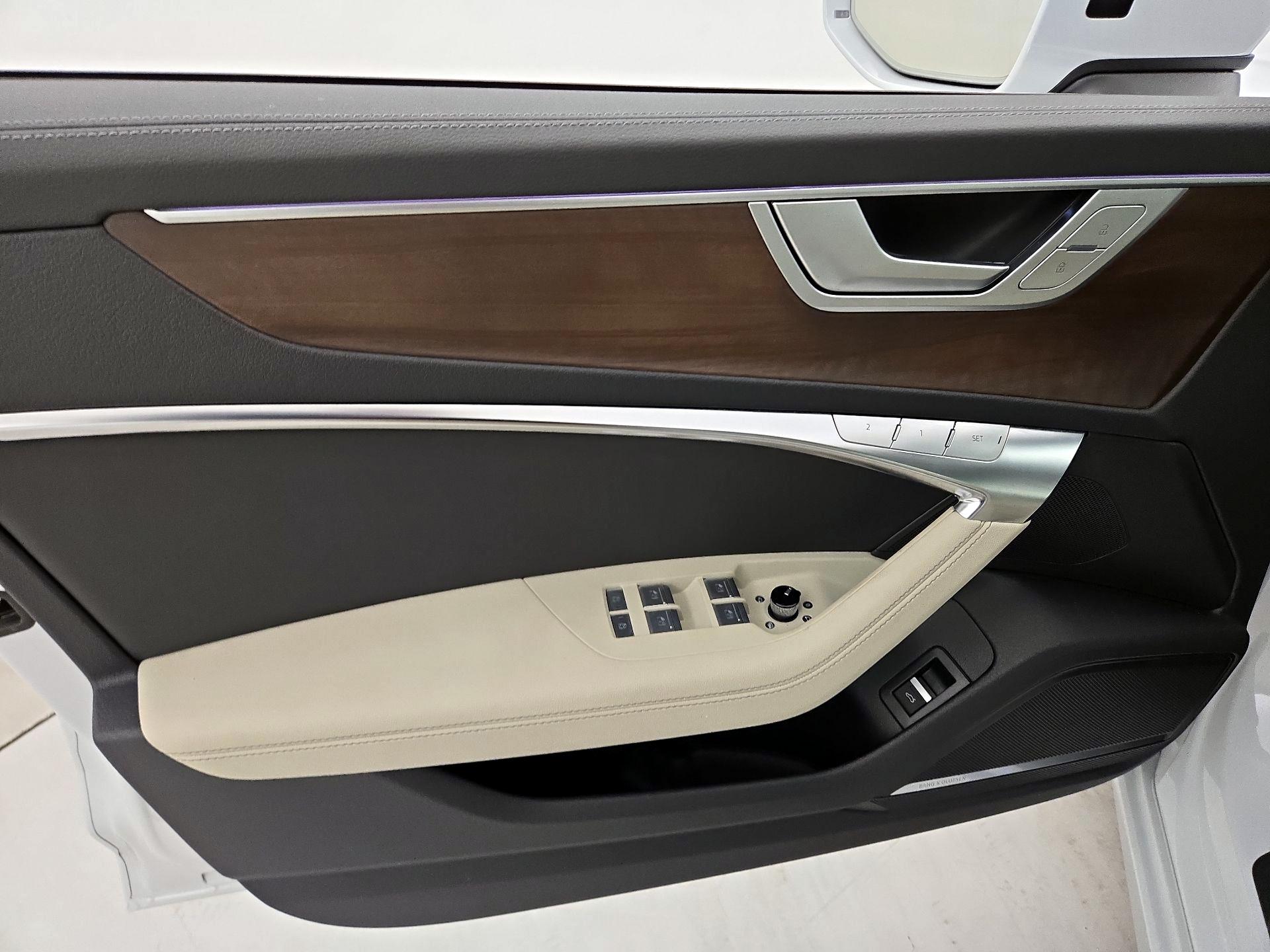 Thumbnail: 2025 Audi A6 - 12