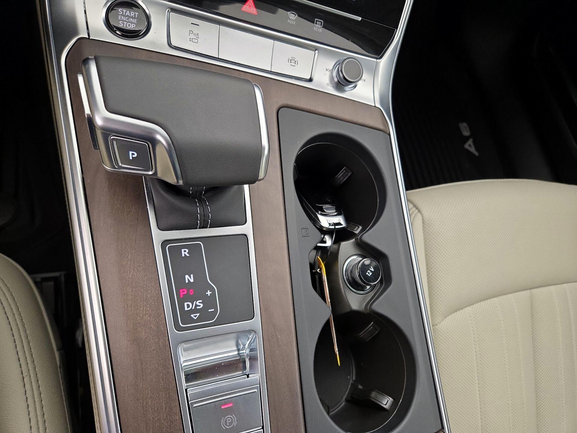 Thumbnail: 2025 Audi A6 - 18