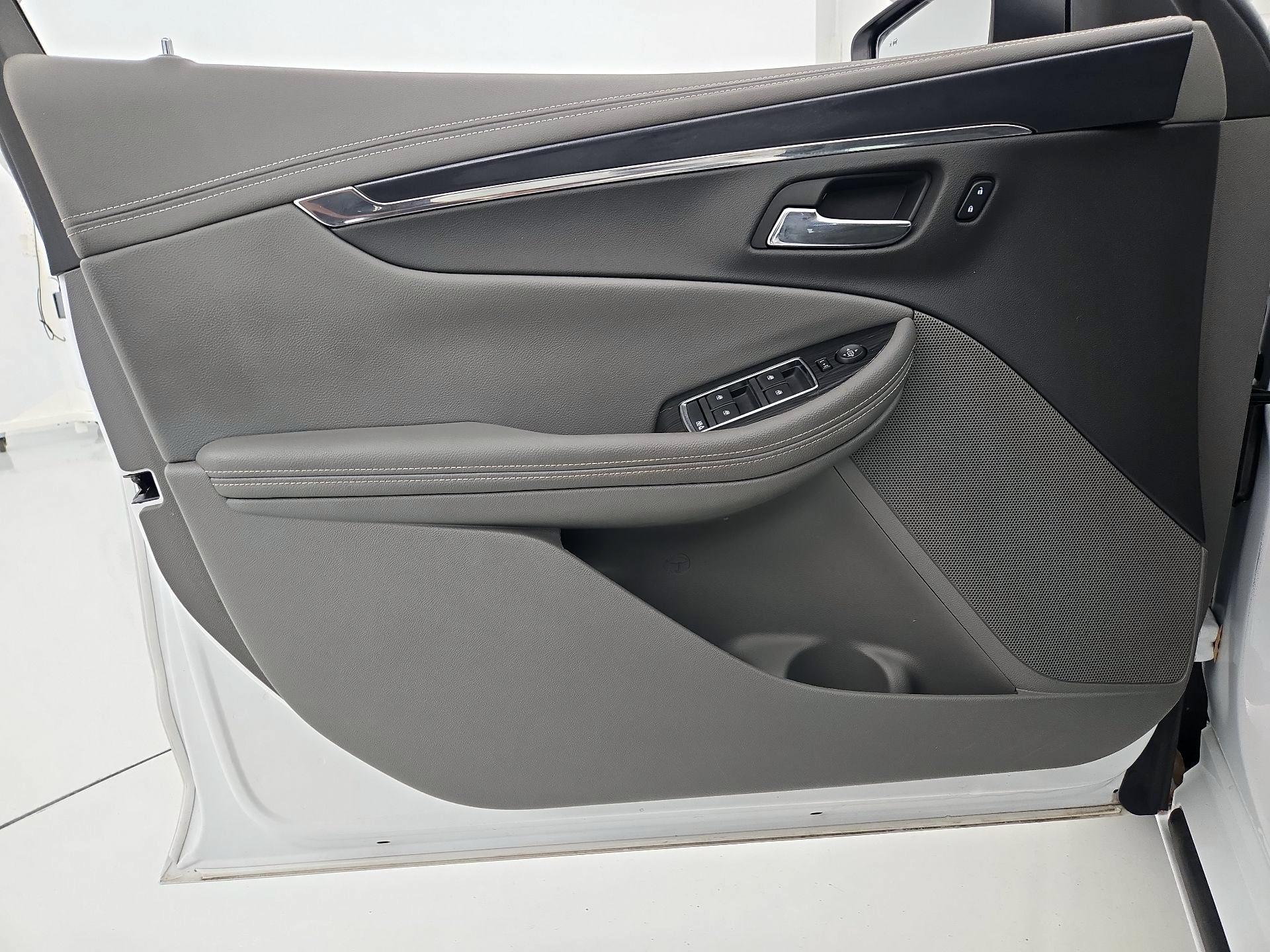 Thumbnail: 2019 Chevrolet Impala - 12