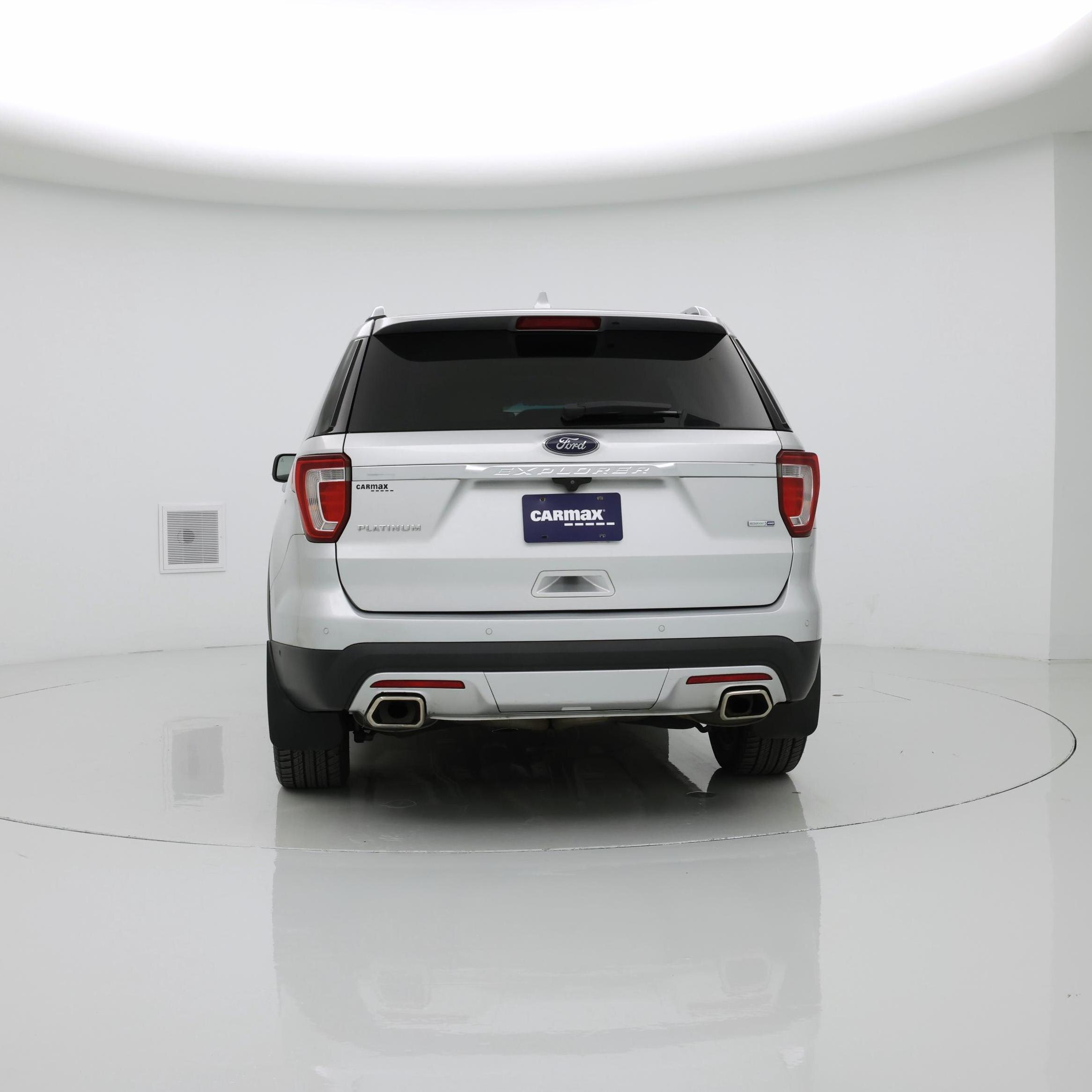 Thumbnail: 2016 Ford Explorer - 6