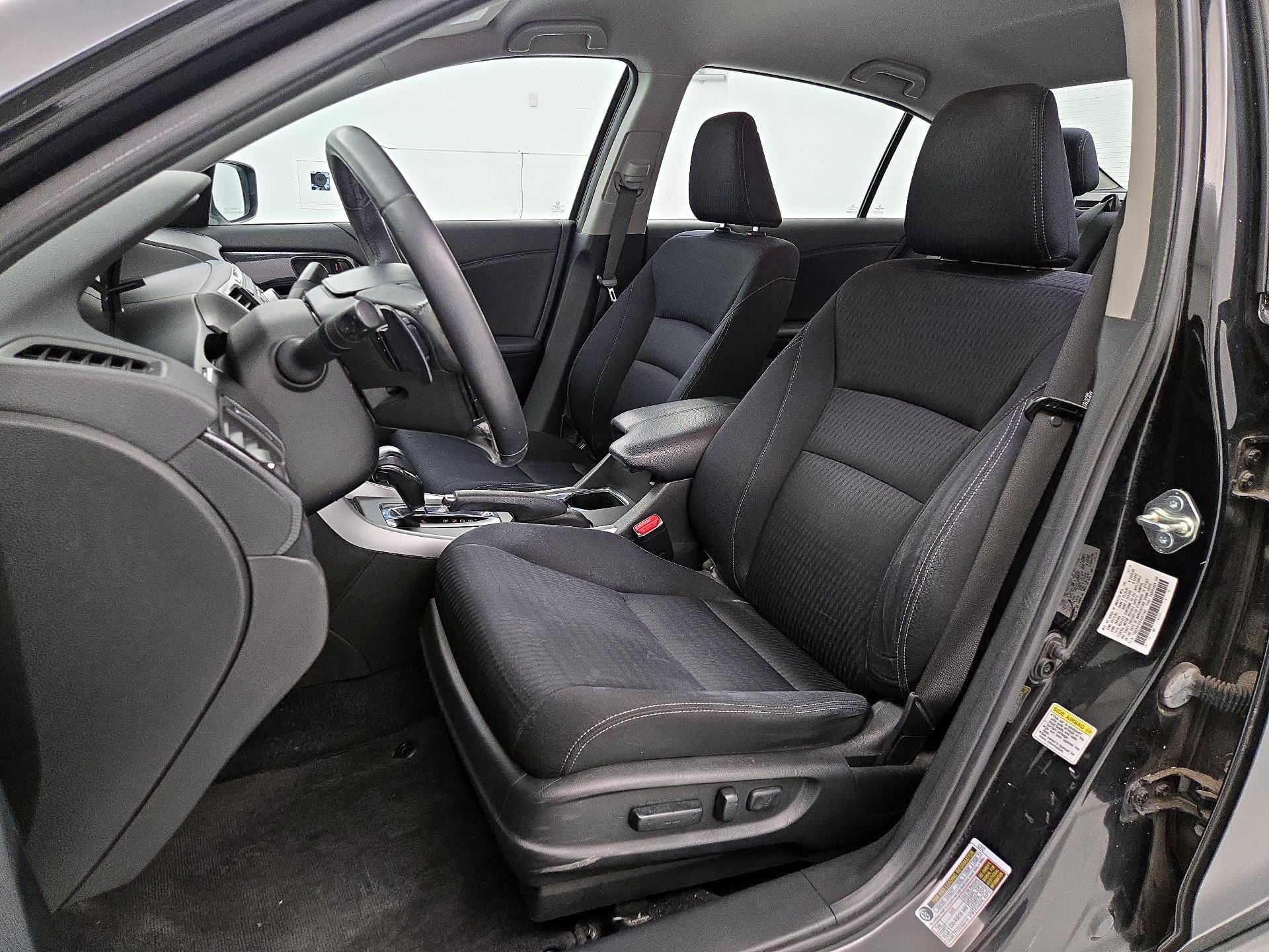 Thumbnail: 2015 Honda Accord - 11