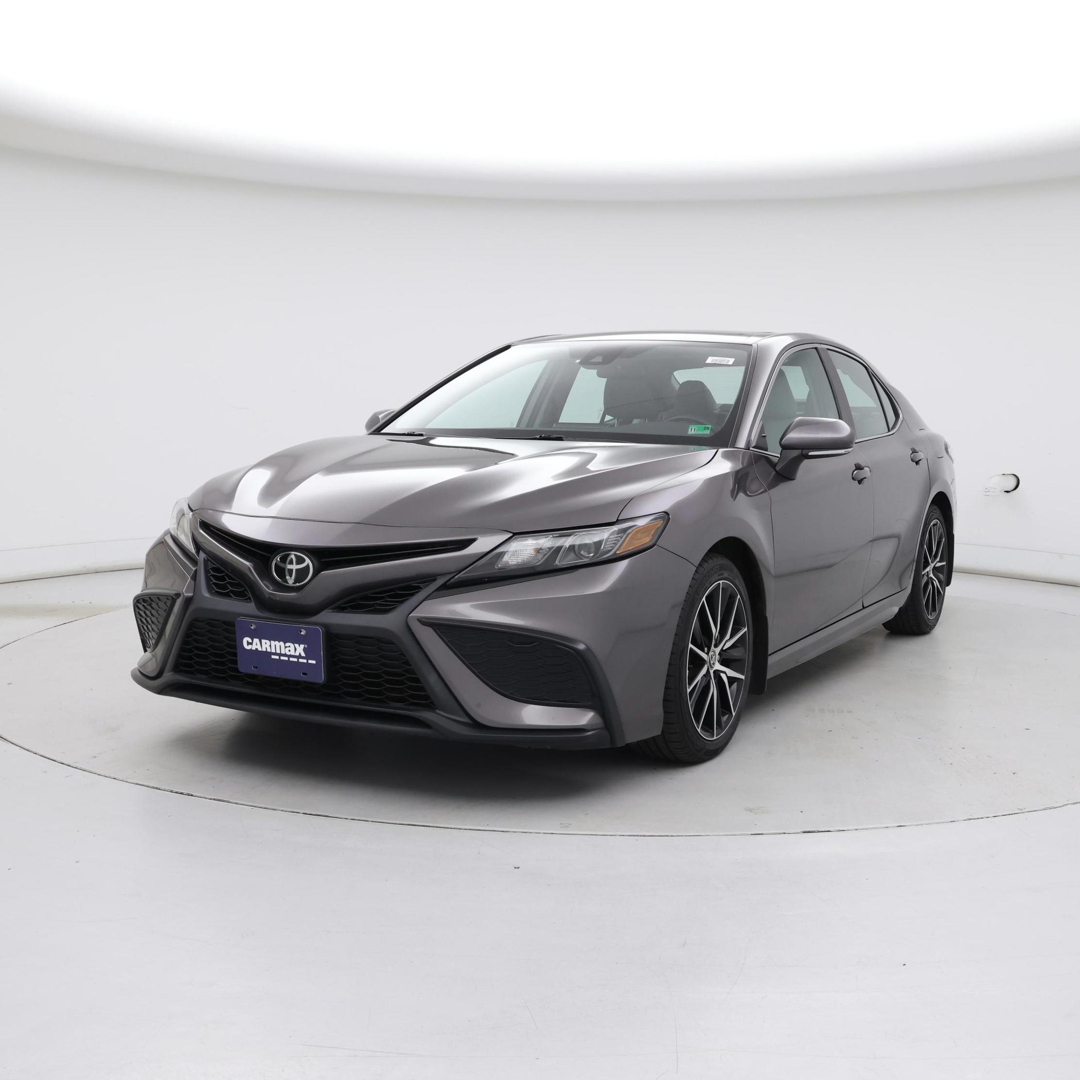 Thumbnail: 2021 Toyota Camry - 4