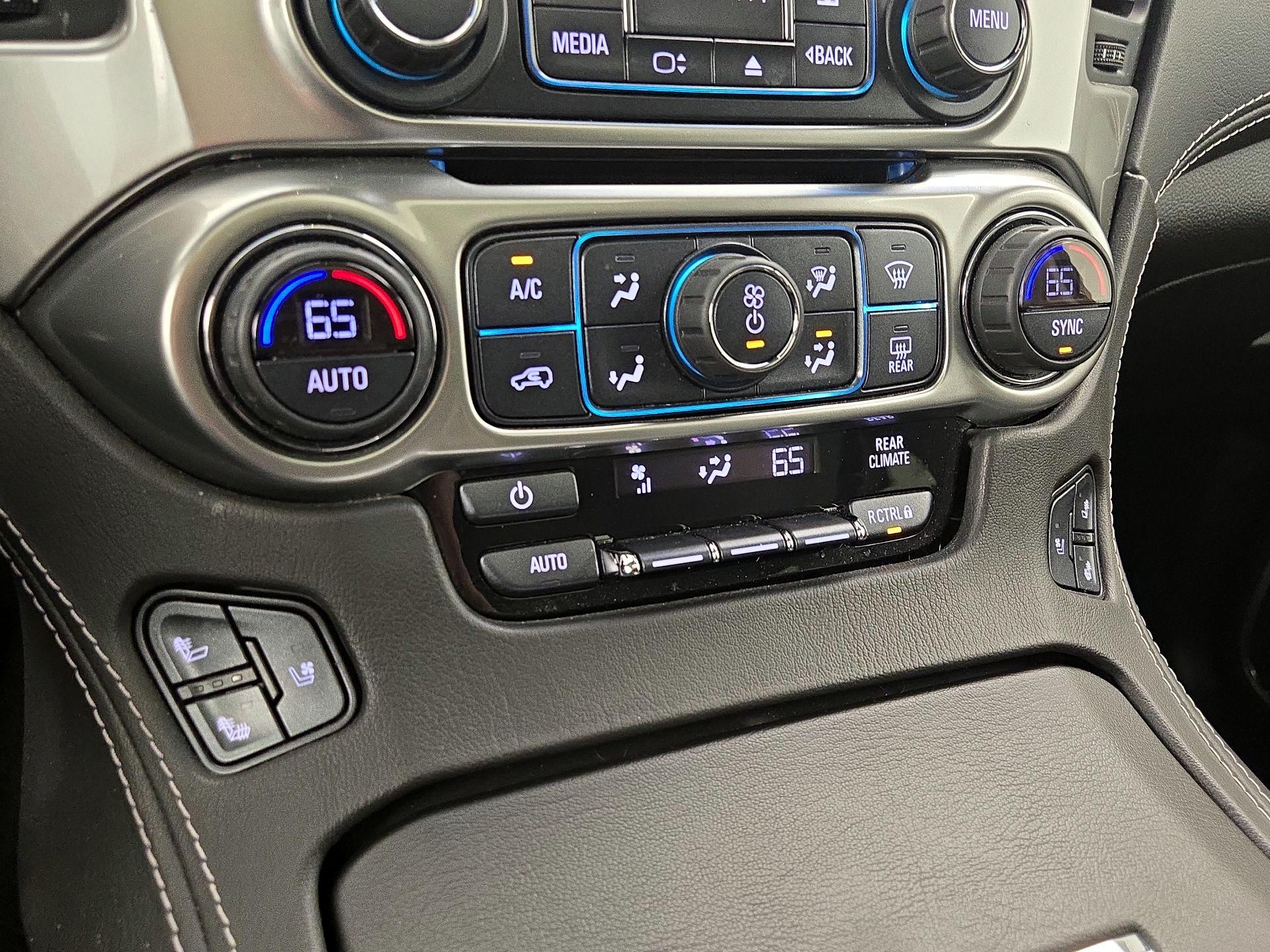 Thumbnail: 2017 Chevrolet Tahoe - 17