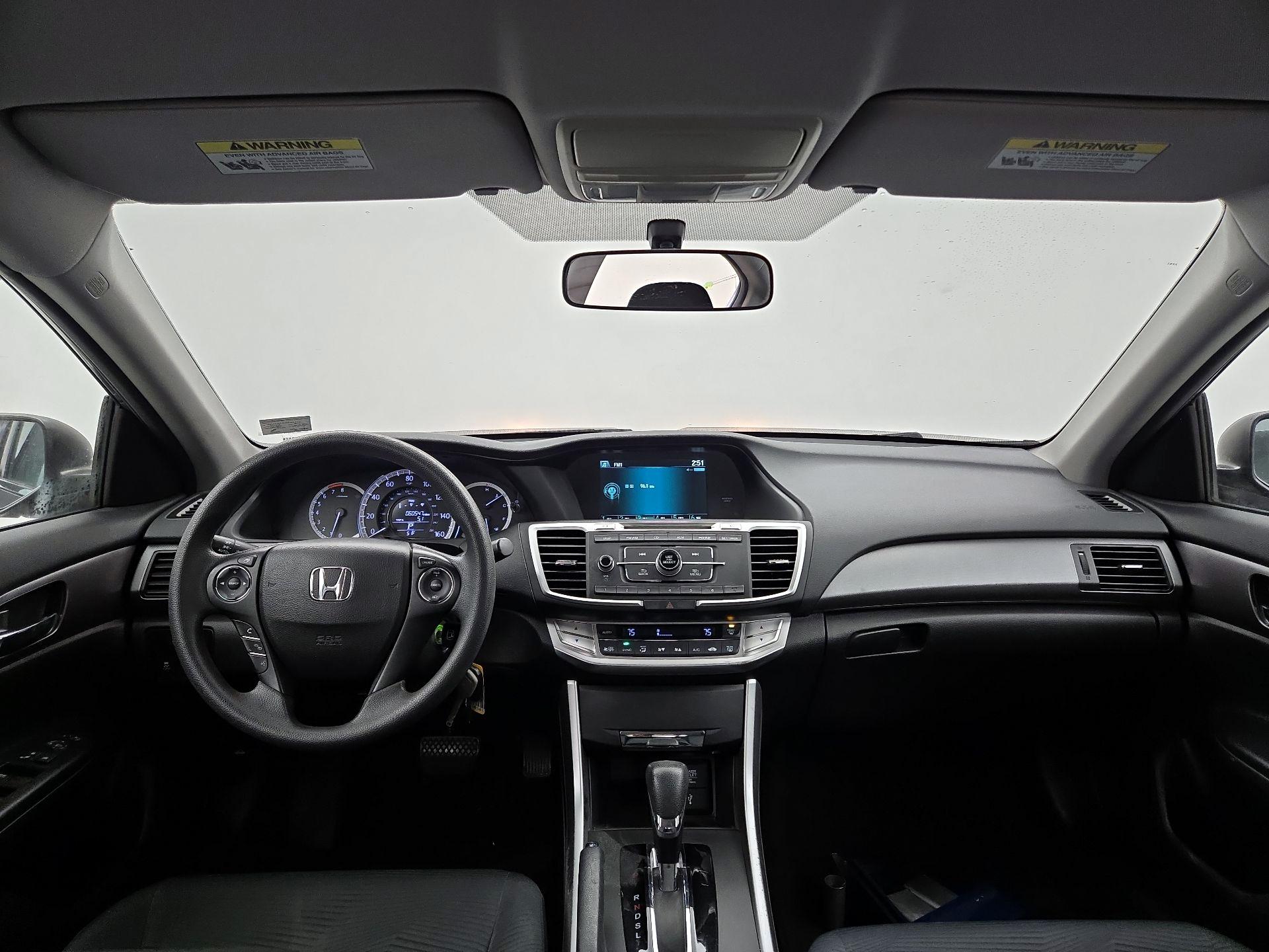 Thumbnail: 2015 Honda Accord - 9