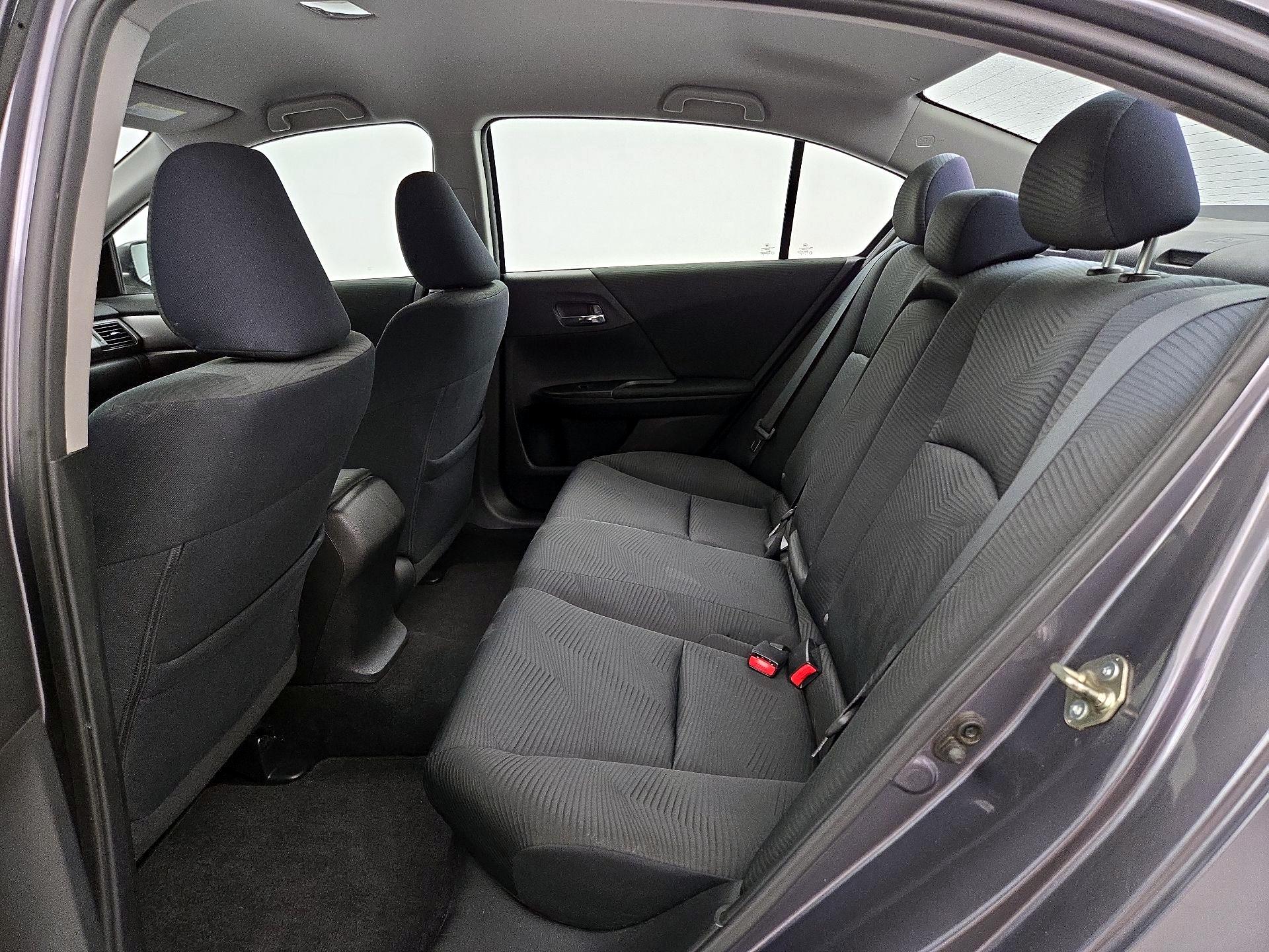 Thumbnail: 2015 Honda Accord - 19