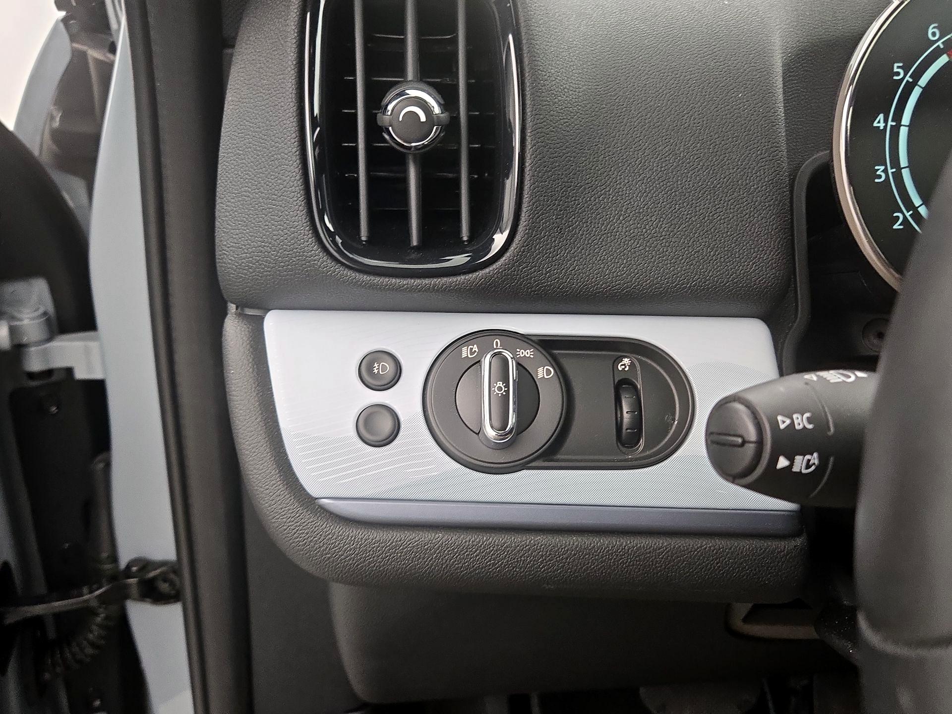 Thumbnail: 2023 MINI Cooper Countryman - 13