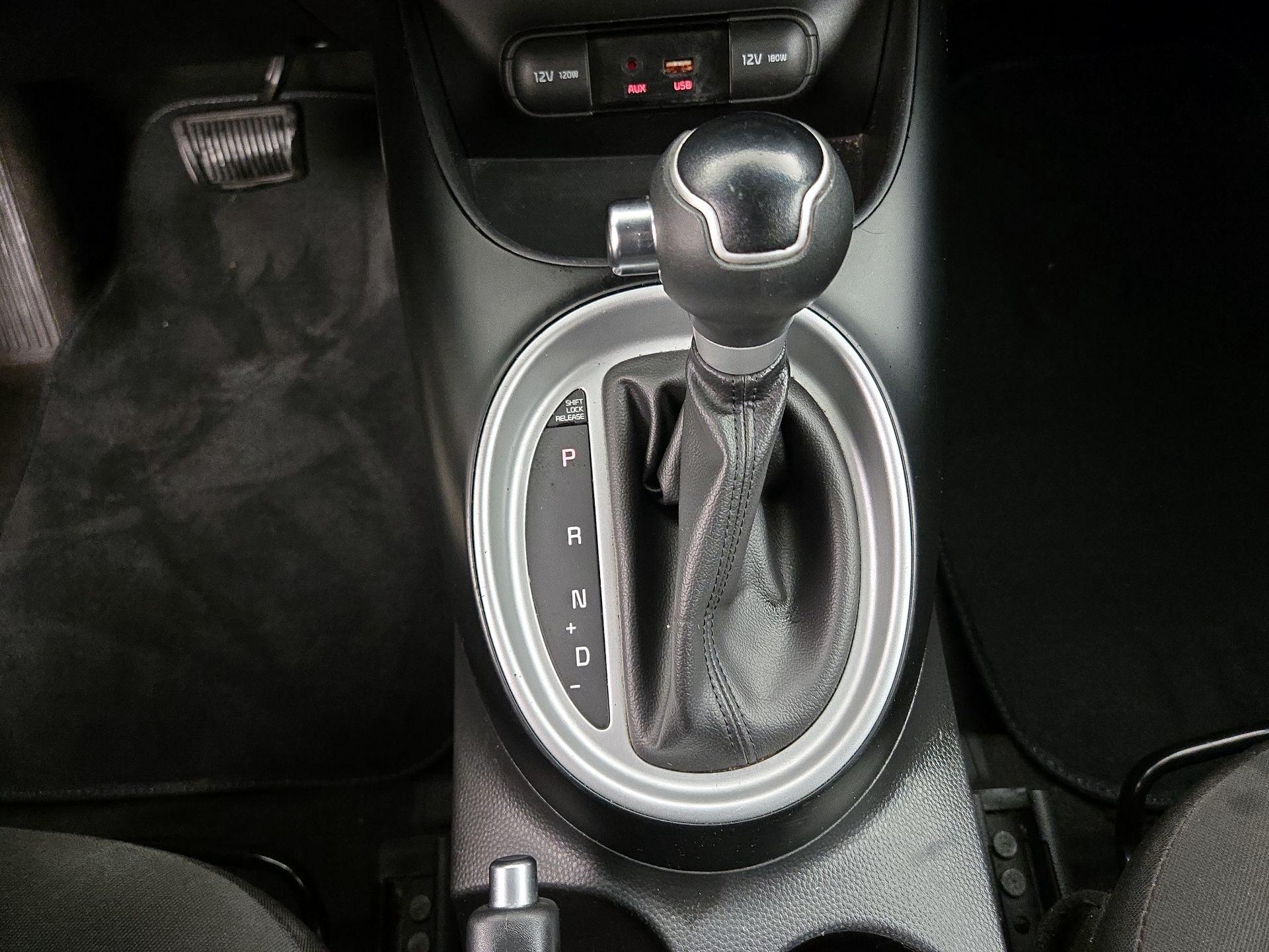 Thumbnail: 2019 Kia Soul - 17