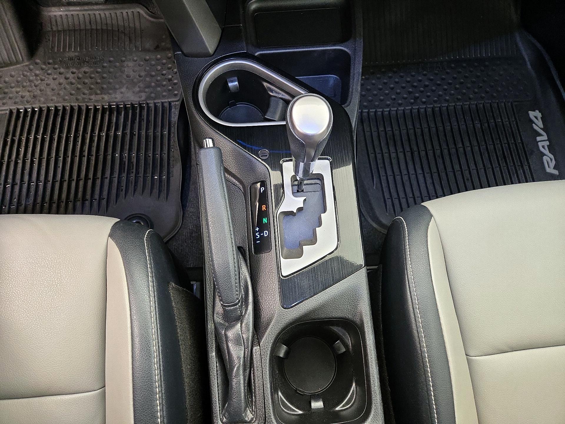 Thumbnail: 2017 Toyota RAV4 - 17