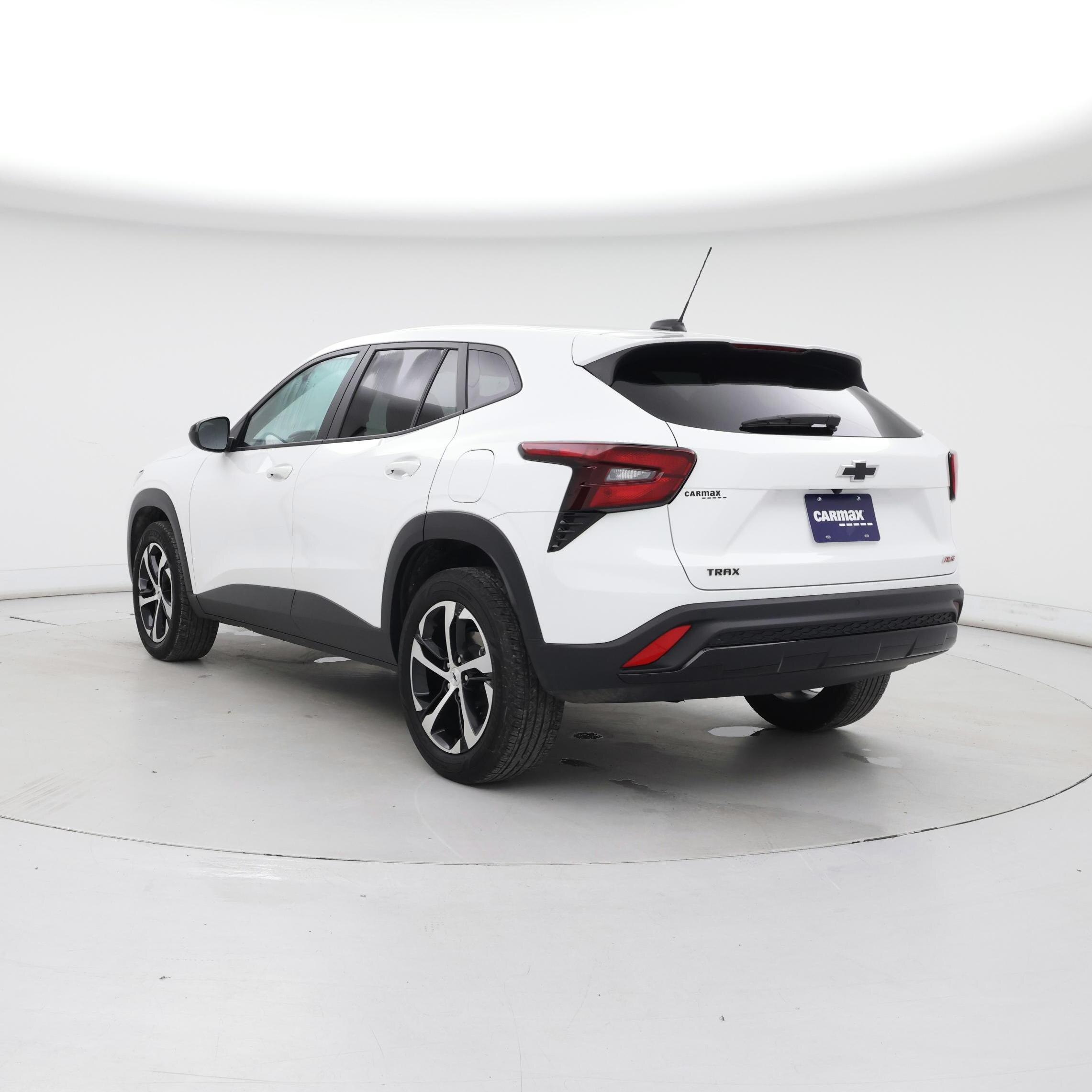 Thumbnail: 2025 Chevrolet Trax - 2