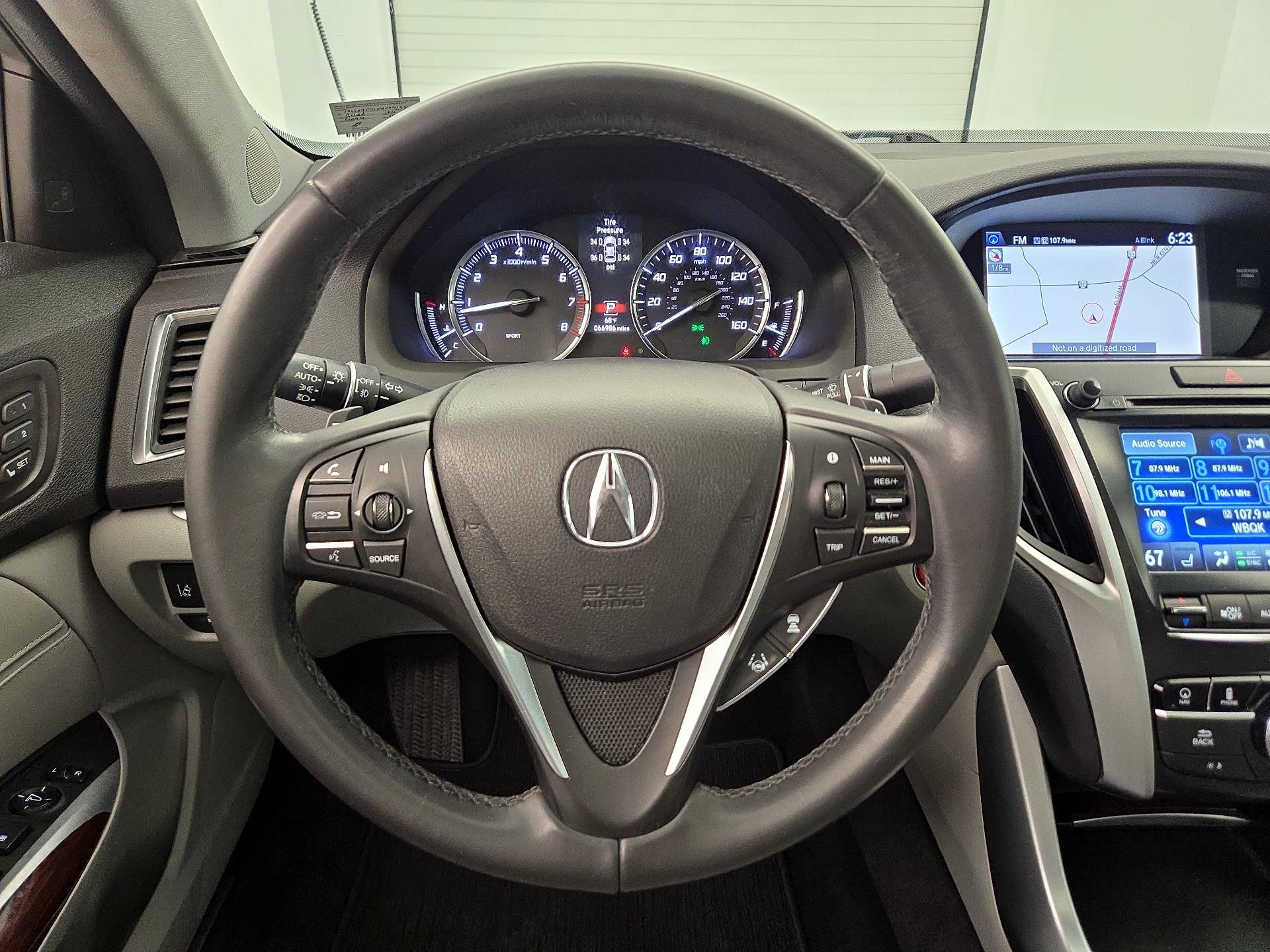 Thumbnail: 2015 Acura TLX - 10