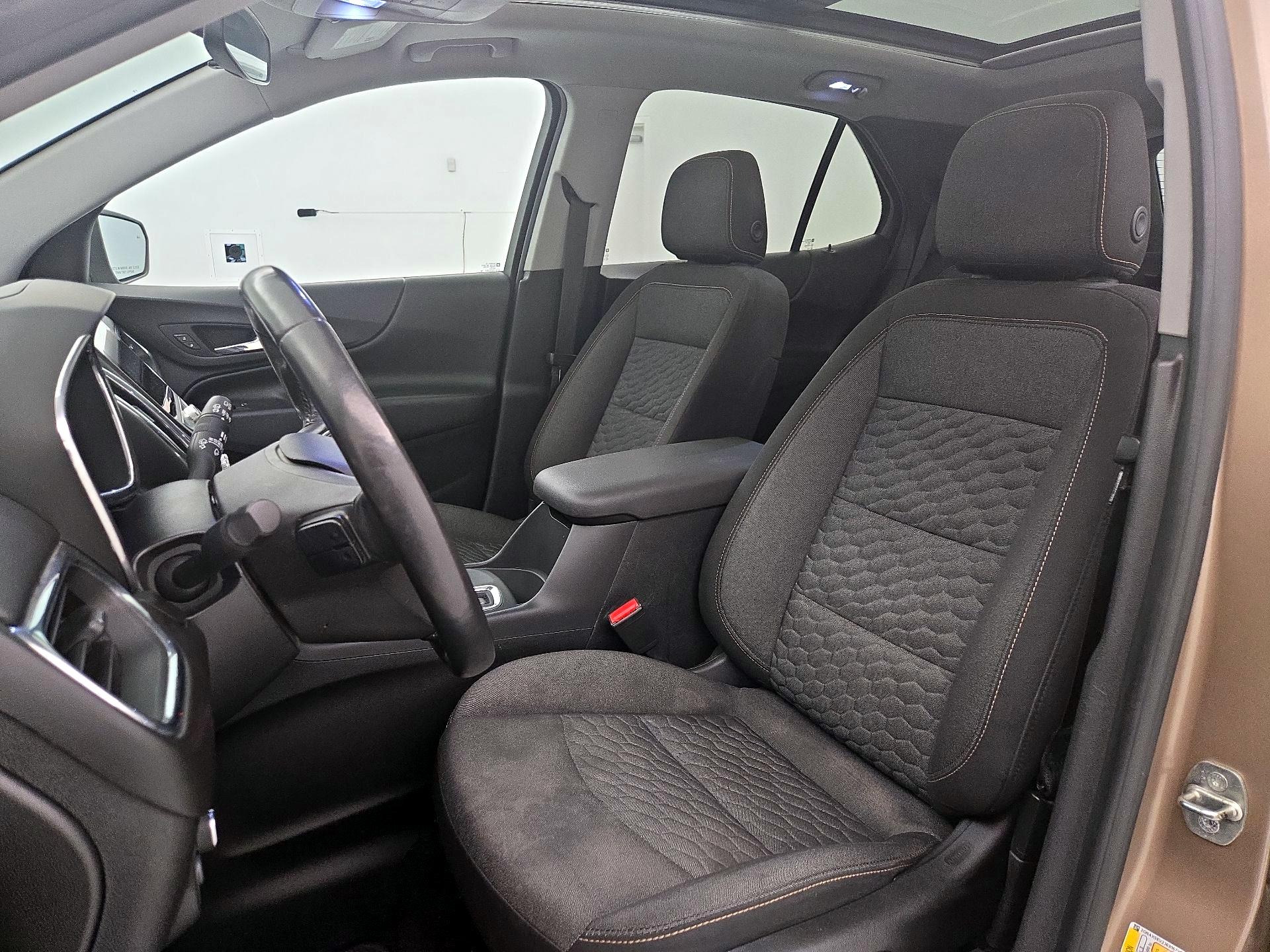 Thumbnail: 2018 Chevrolet Equinox - 11