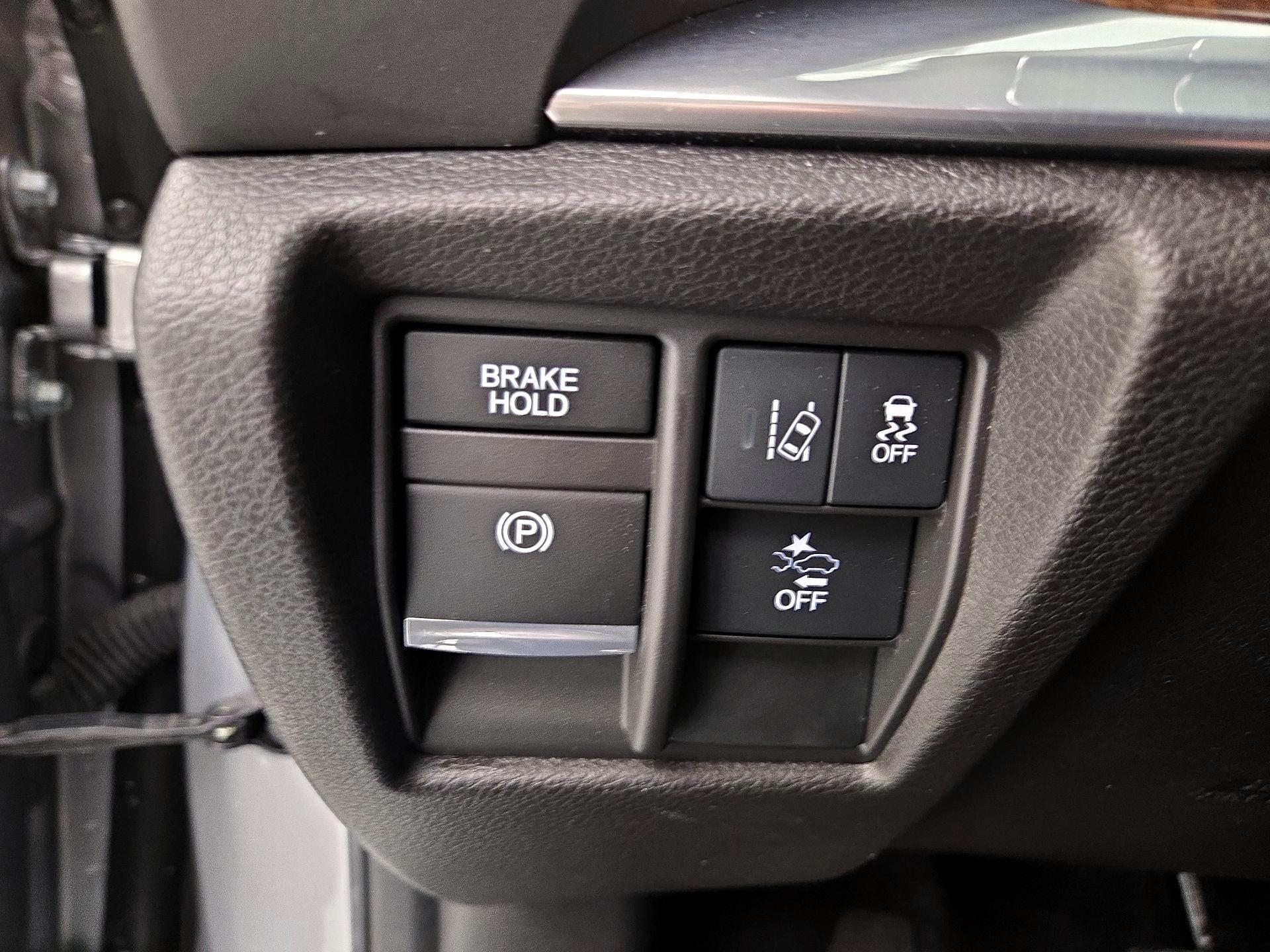 Thumbnail: 2017 Acura MDX - 13