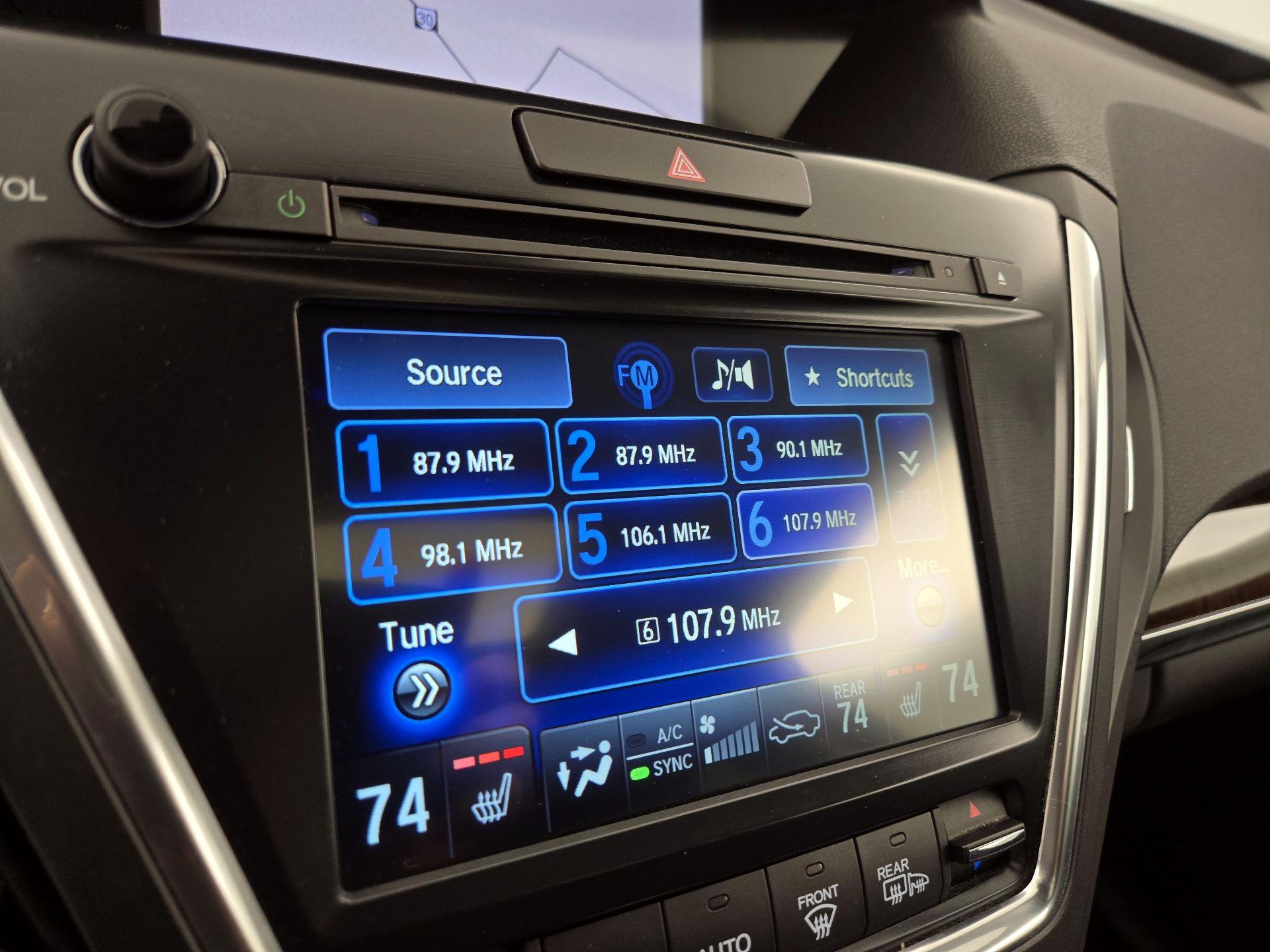 Thumbnail: 2017 Acura MDX - 16