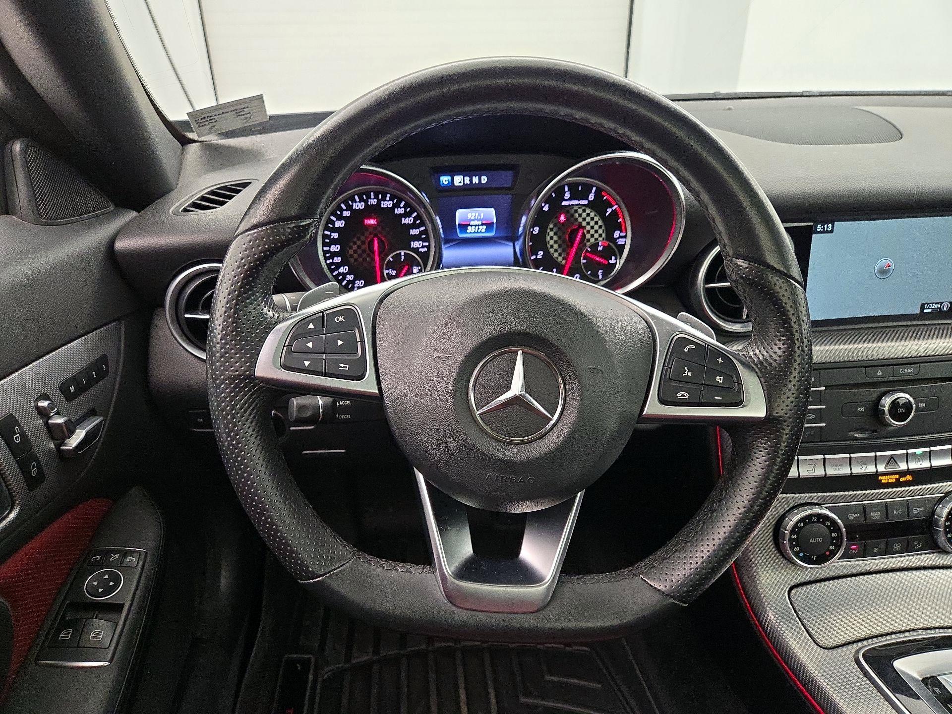 Thumbnail: 2019 Mercedes-Benz SL-Class - 10