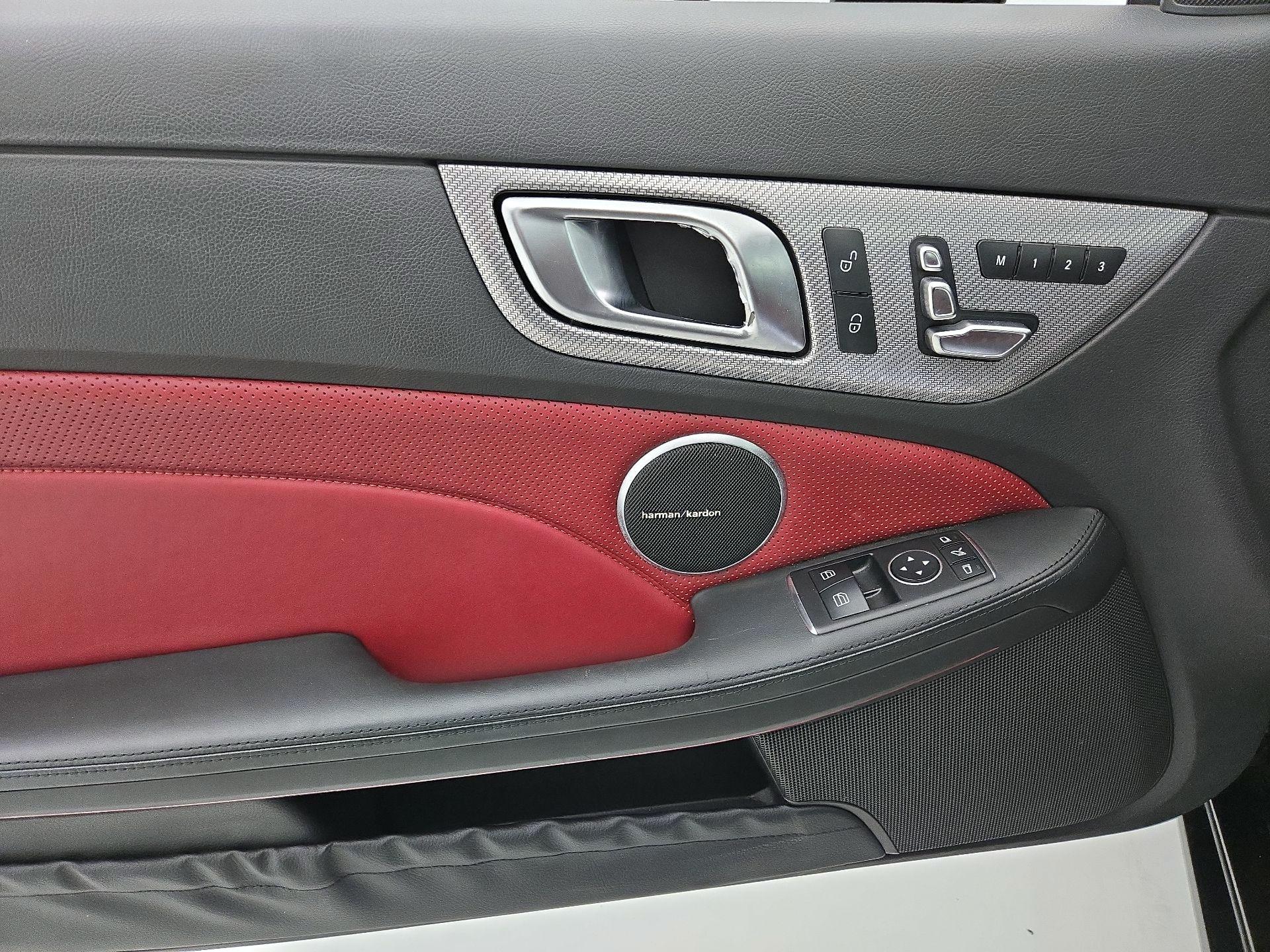 Thumbnail: 2019 Mercedes-Benz SL-Class - 12