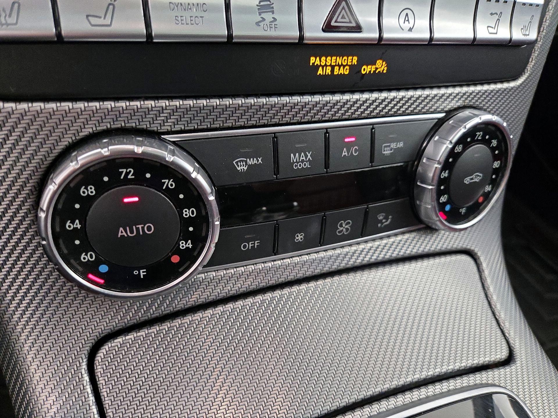 Thumbnail: 2019 Mercedes-Benz SL-Class - 17