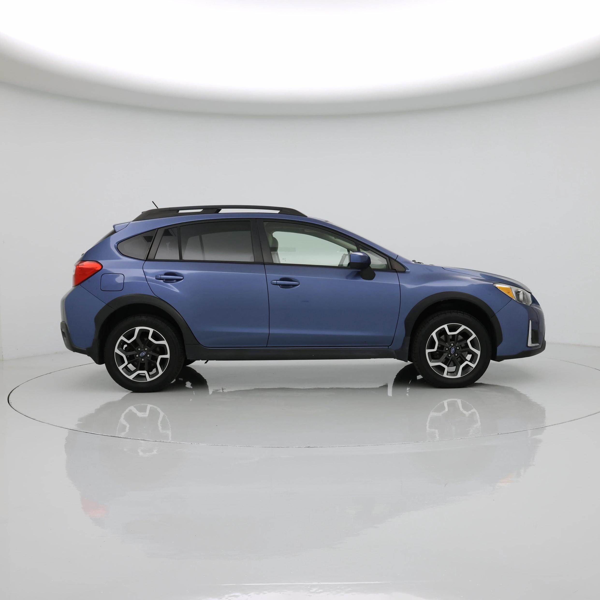 Thumbnail: 2017 Subaru Crosstrek - 7