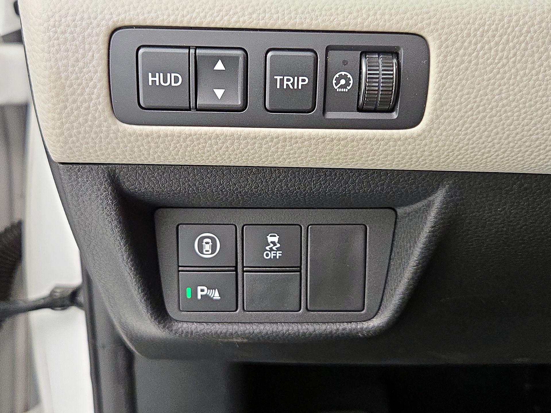 Thumbnail: 2018 Honda Accord - 13