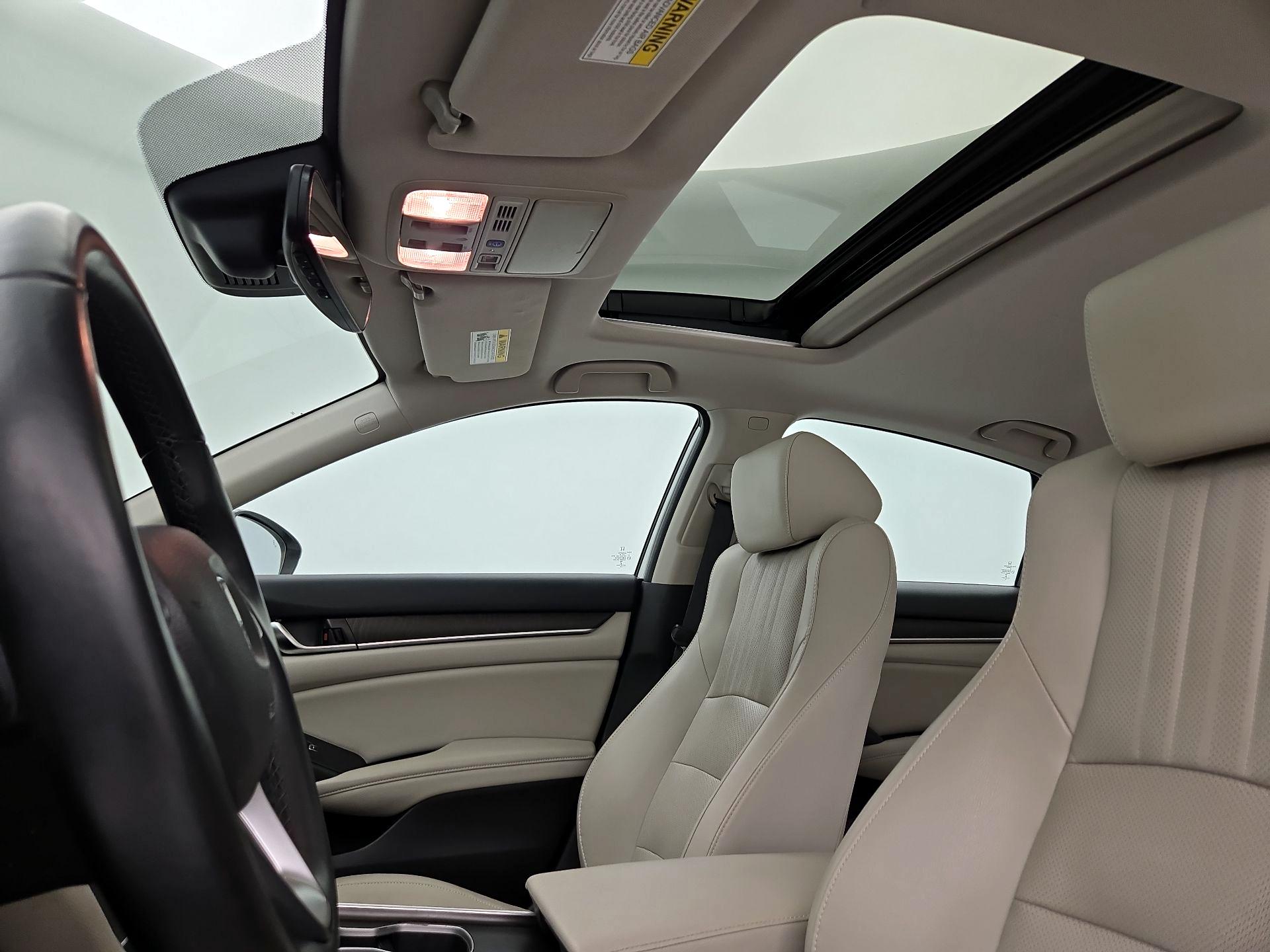 Thumbnail: 2018 Honda Accord - 20