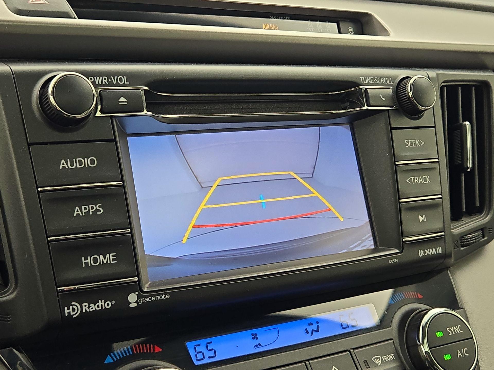 Thumbnail: 2018 Toyota RAV4 - 14