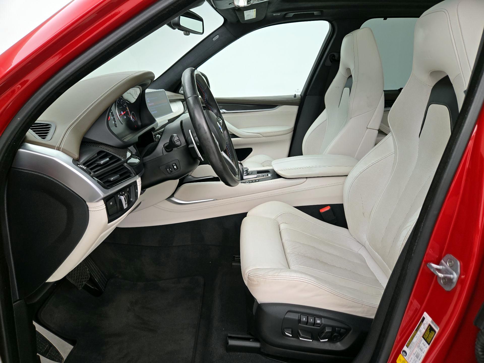 Thumbnail: 2018 BMW X5 - 11