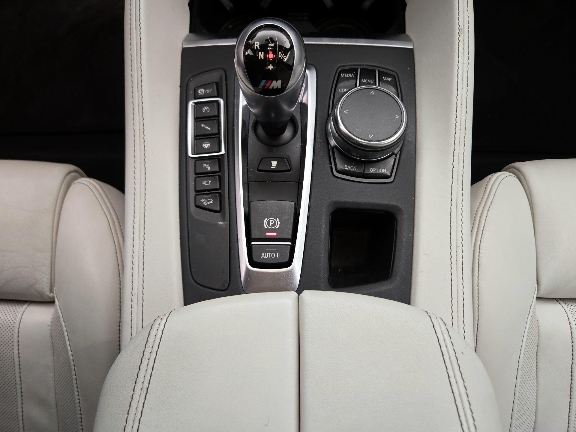 Thumbnail: 2018 BMW X5 - 18