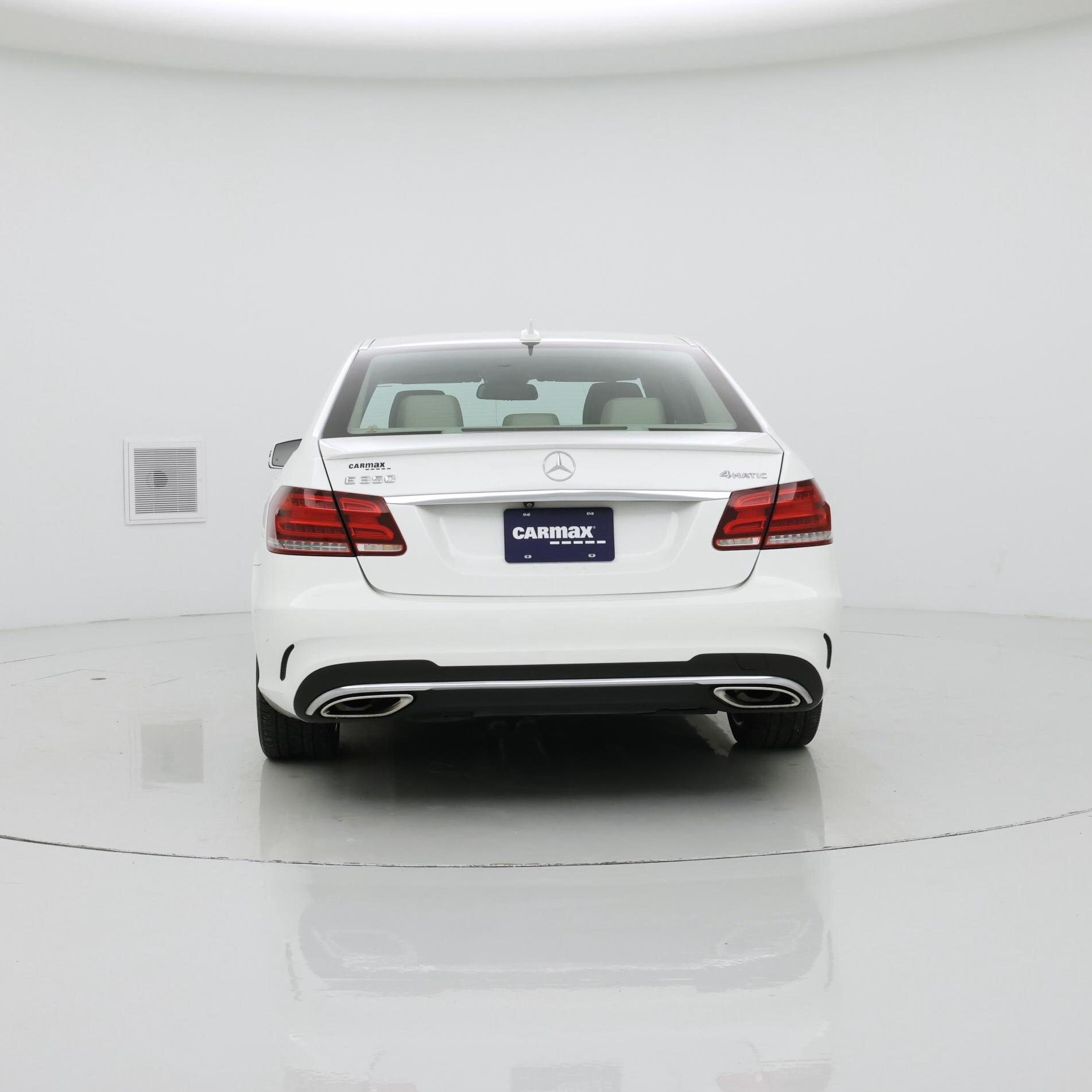 Thumbnail: 2016 Mercedes-Benz E-Class - 6