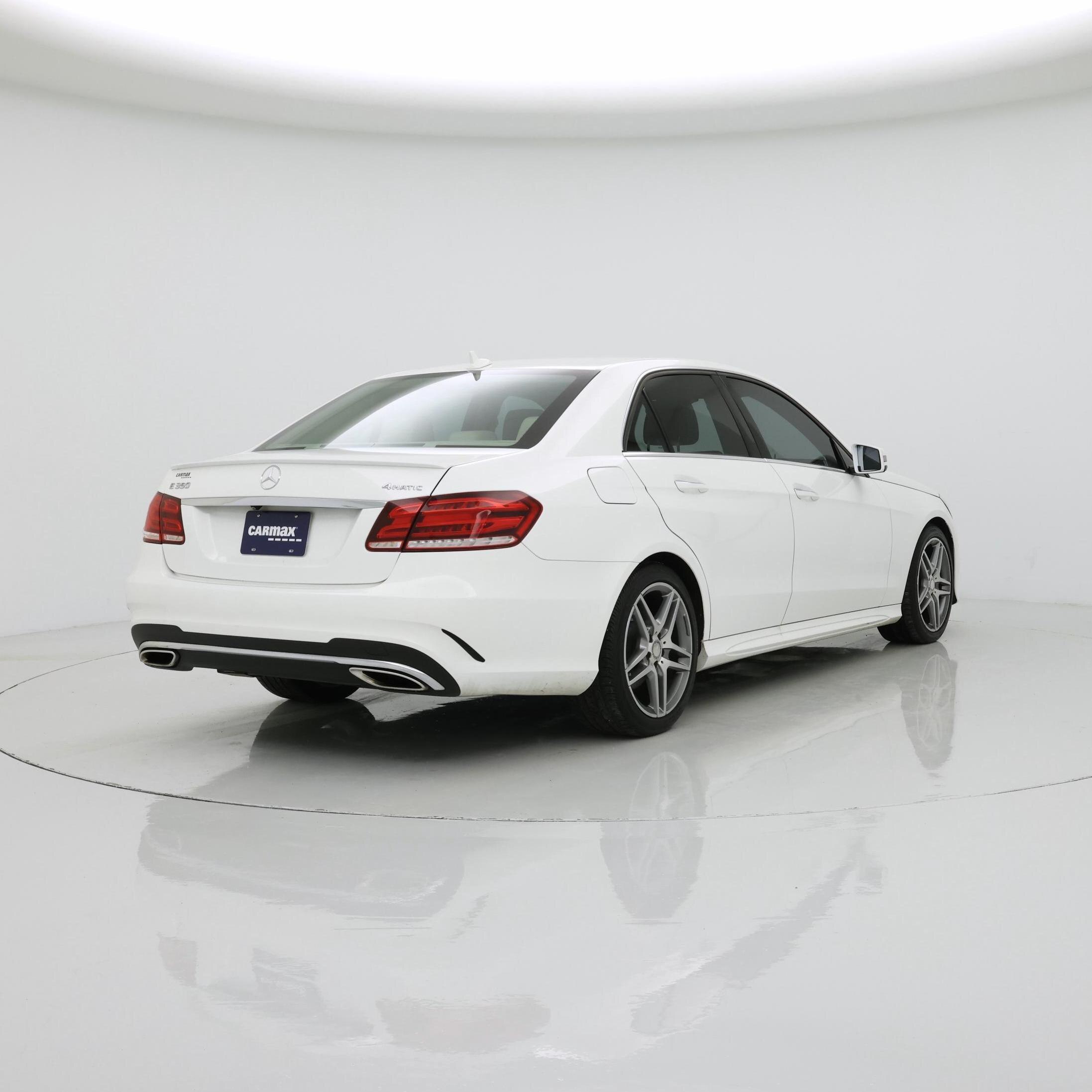 Thumbnail: 2016 Mercedes-Benz E-Class - 8