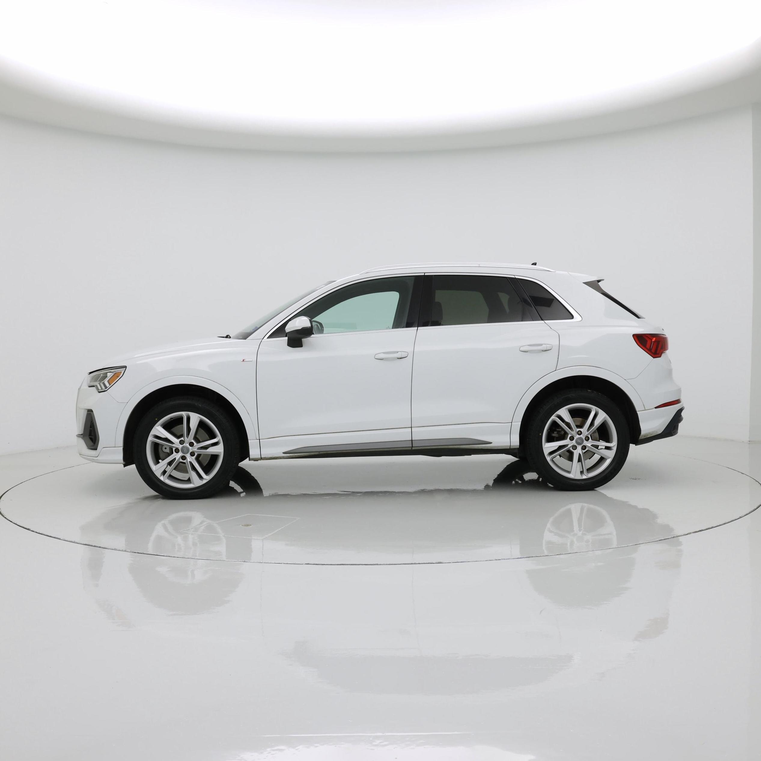 Thumbnail: 2020 Audi Q3 - 3