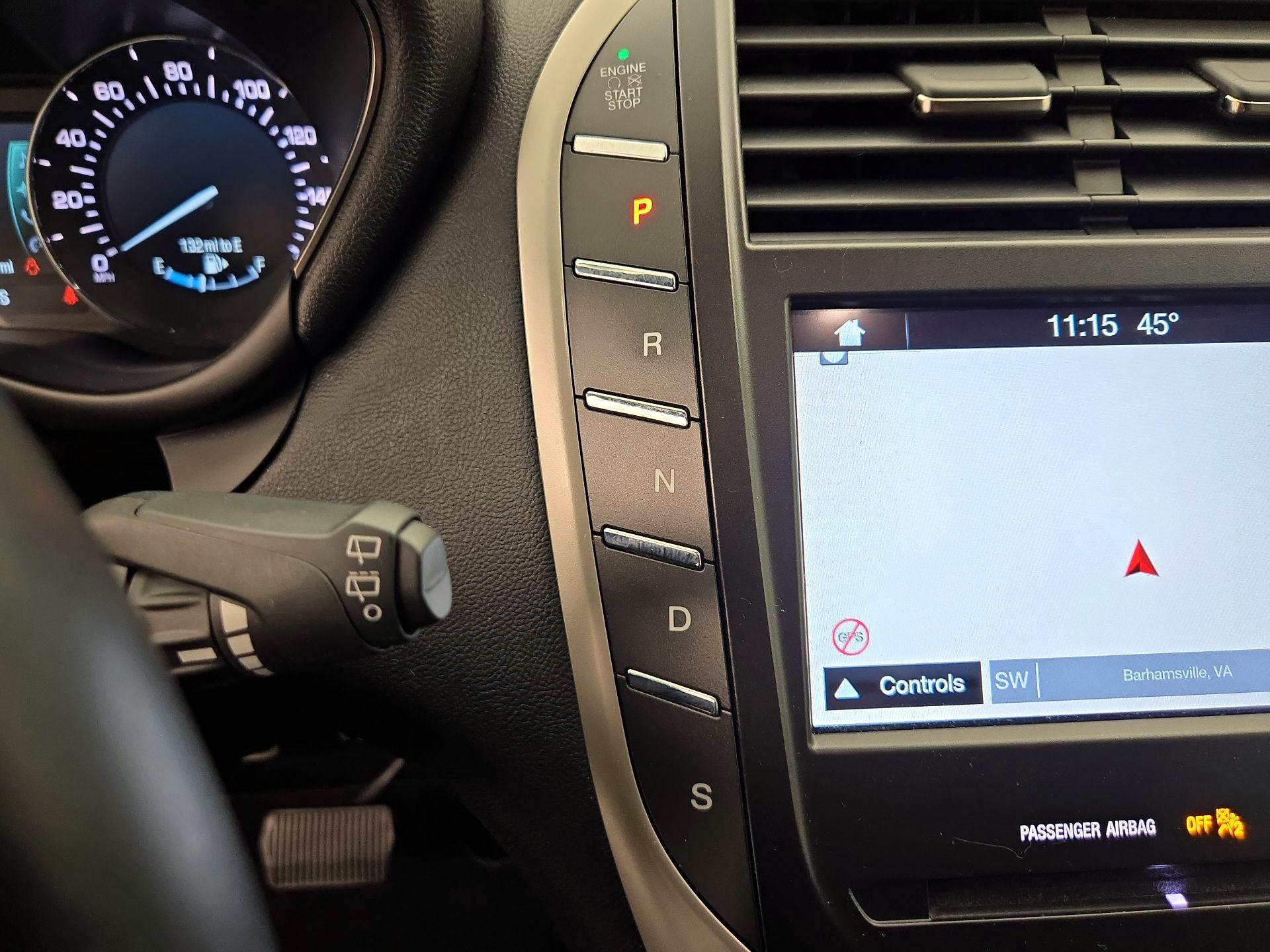 Thumbnail: 2018 Lincoln MKC - 18