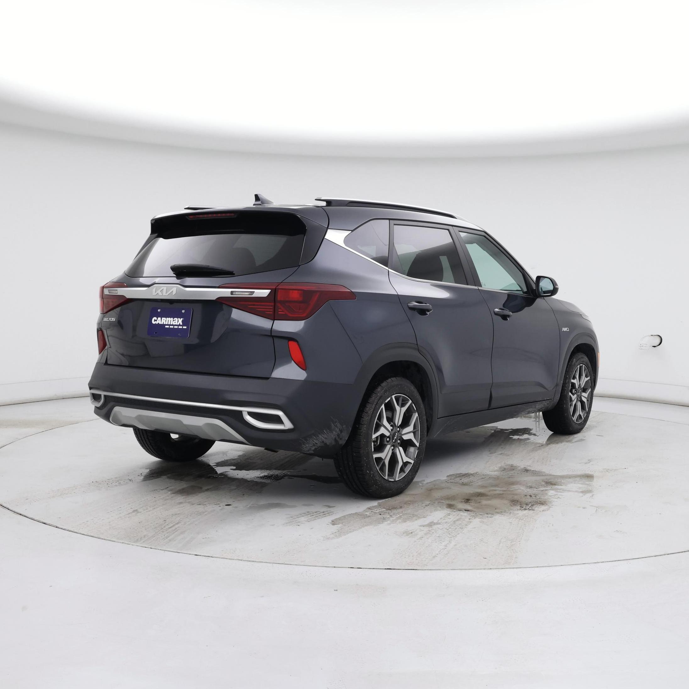 Thumbnail: 2022 Kia Seltos - 8