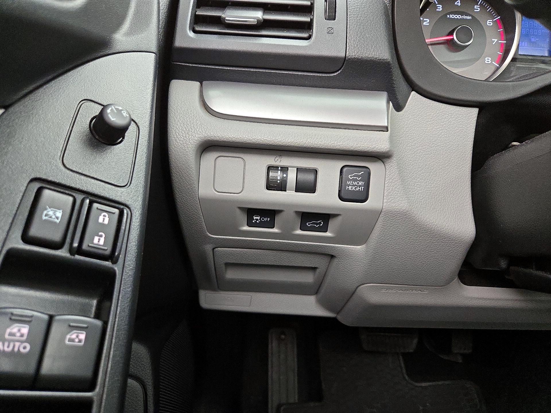 Thumbnail: 2015 Subaru Forester - 13