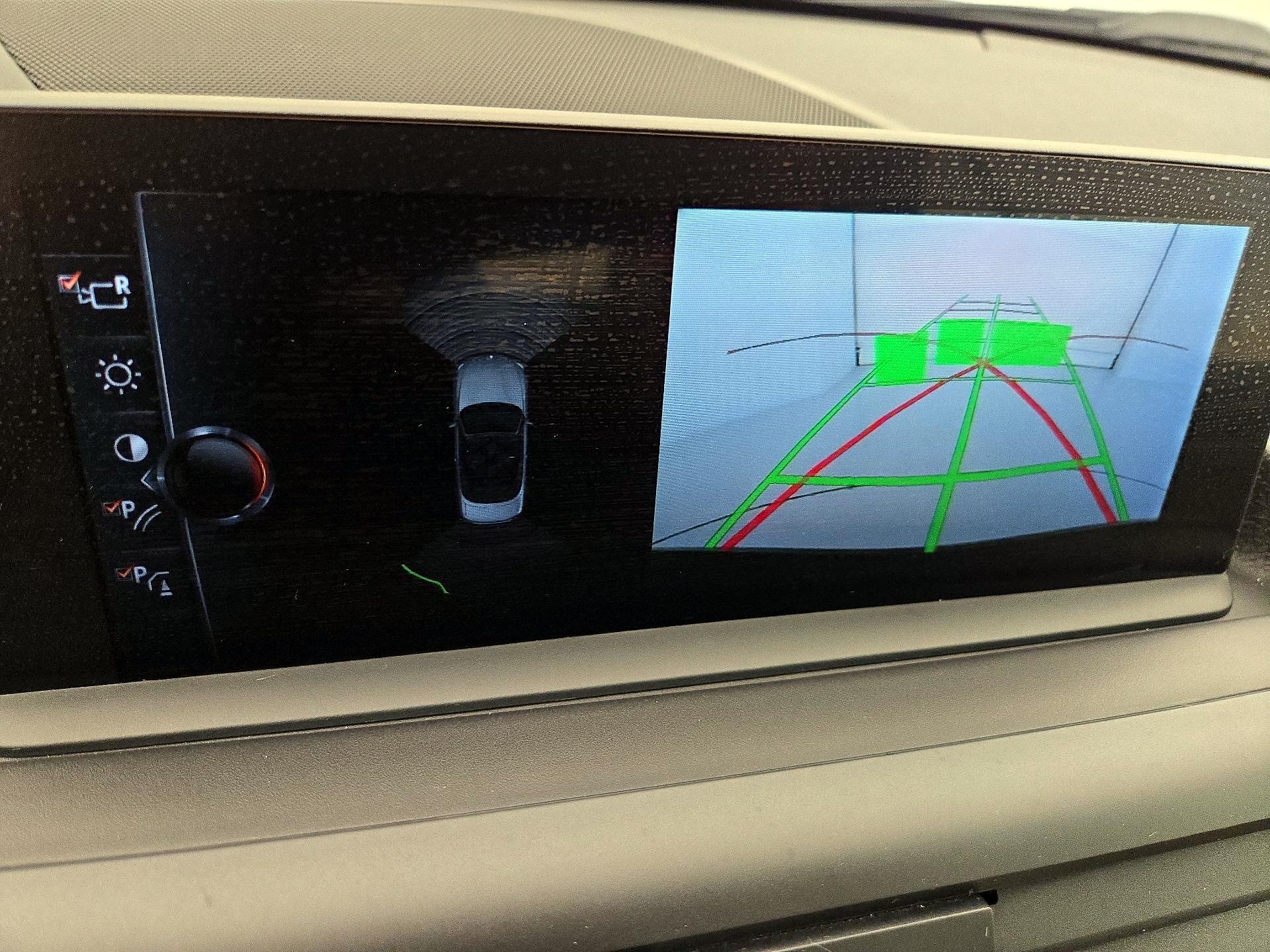 Thumbnail: 2017 BMW 2 Series - 15