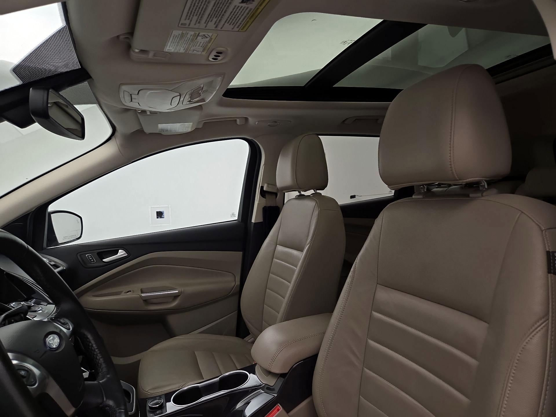 Thumbnail: 2014 Ford Escape - 19