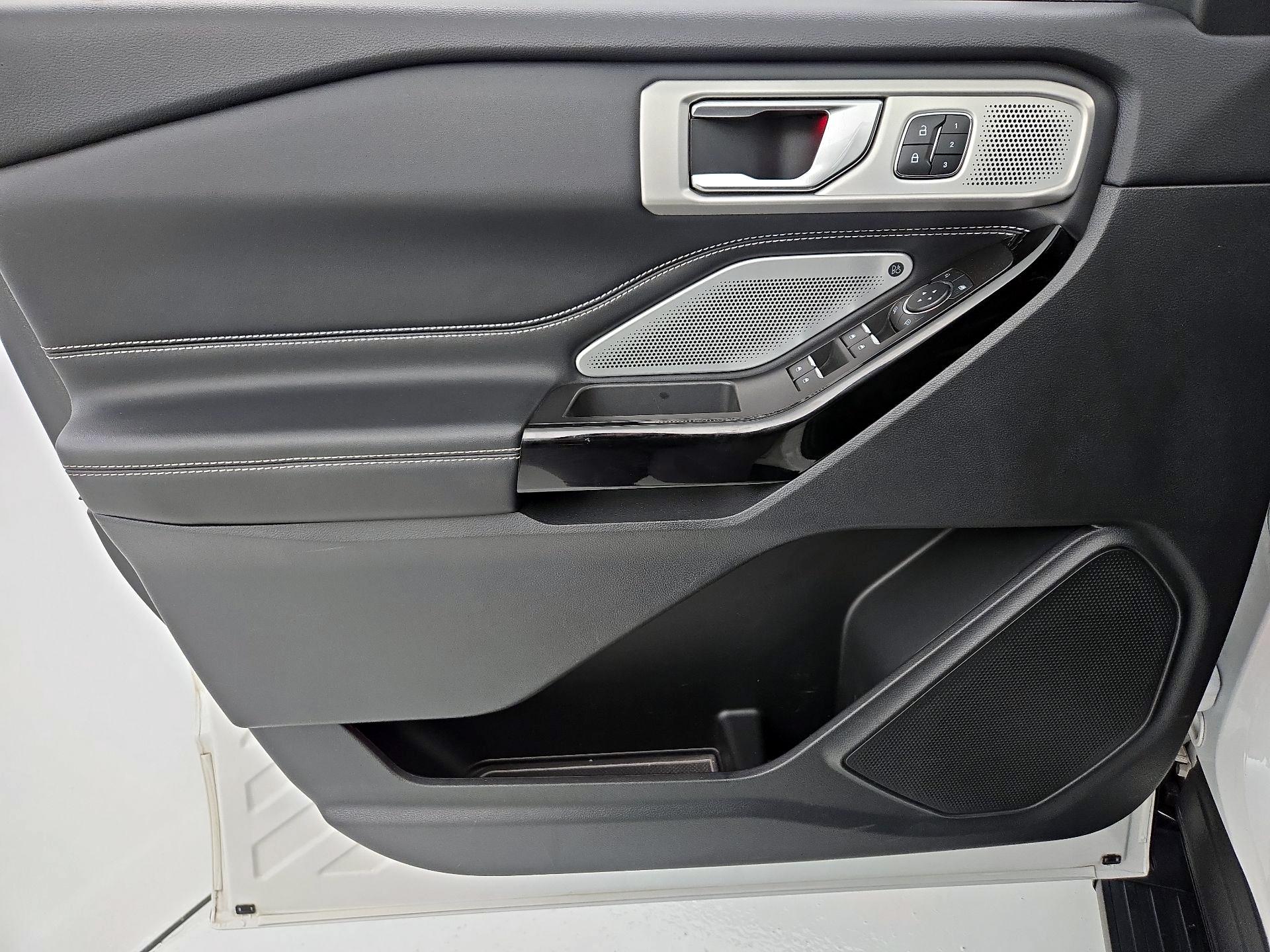 Thumbnail: 2021 Ford Explorer - 12