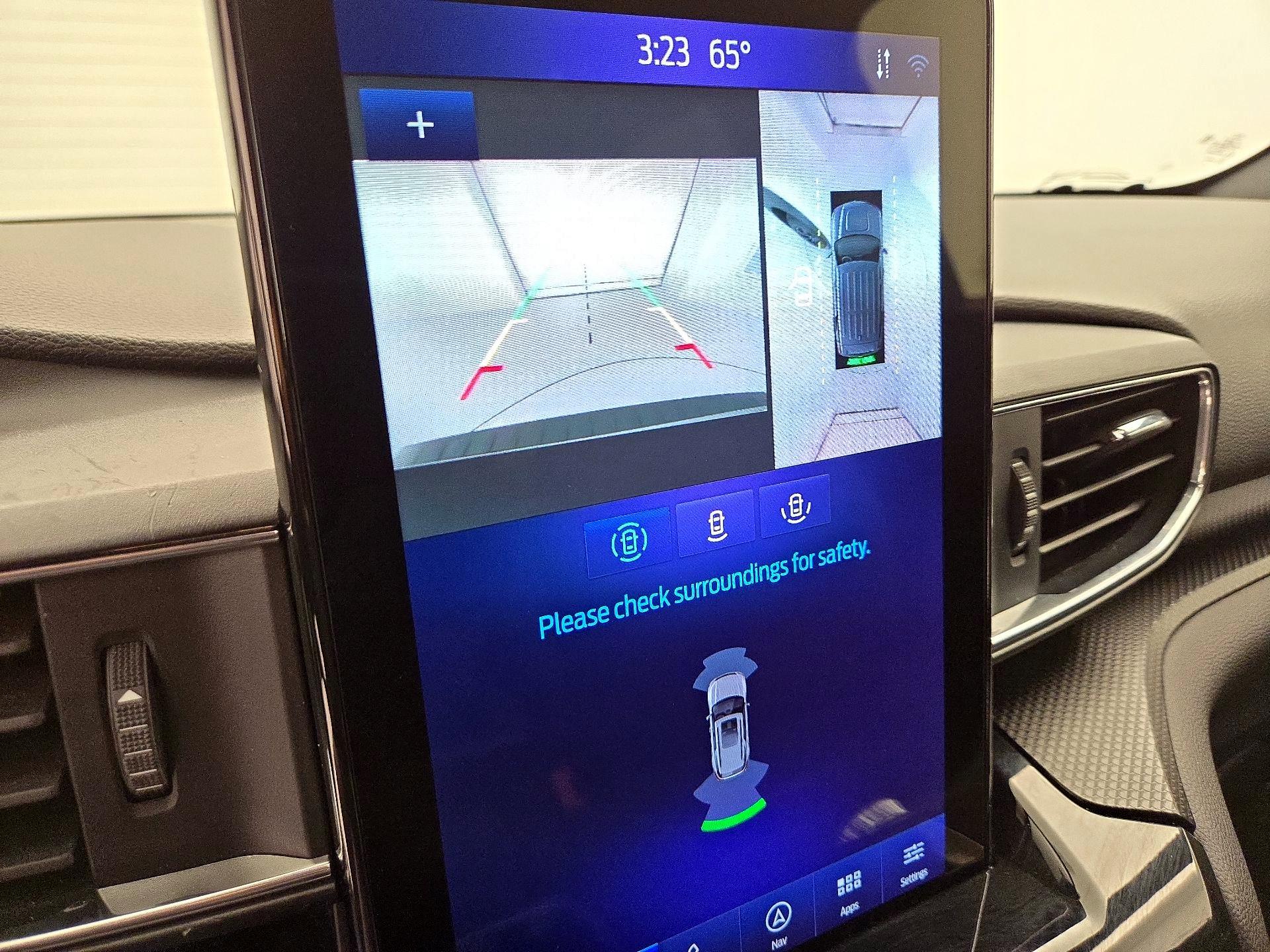 Thumbnail: 2021 Ford Explorer - 15