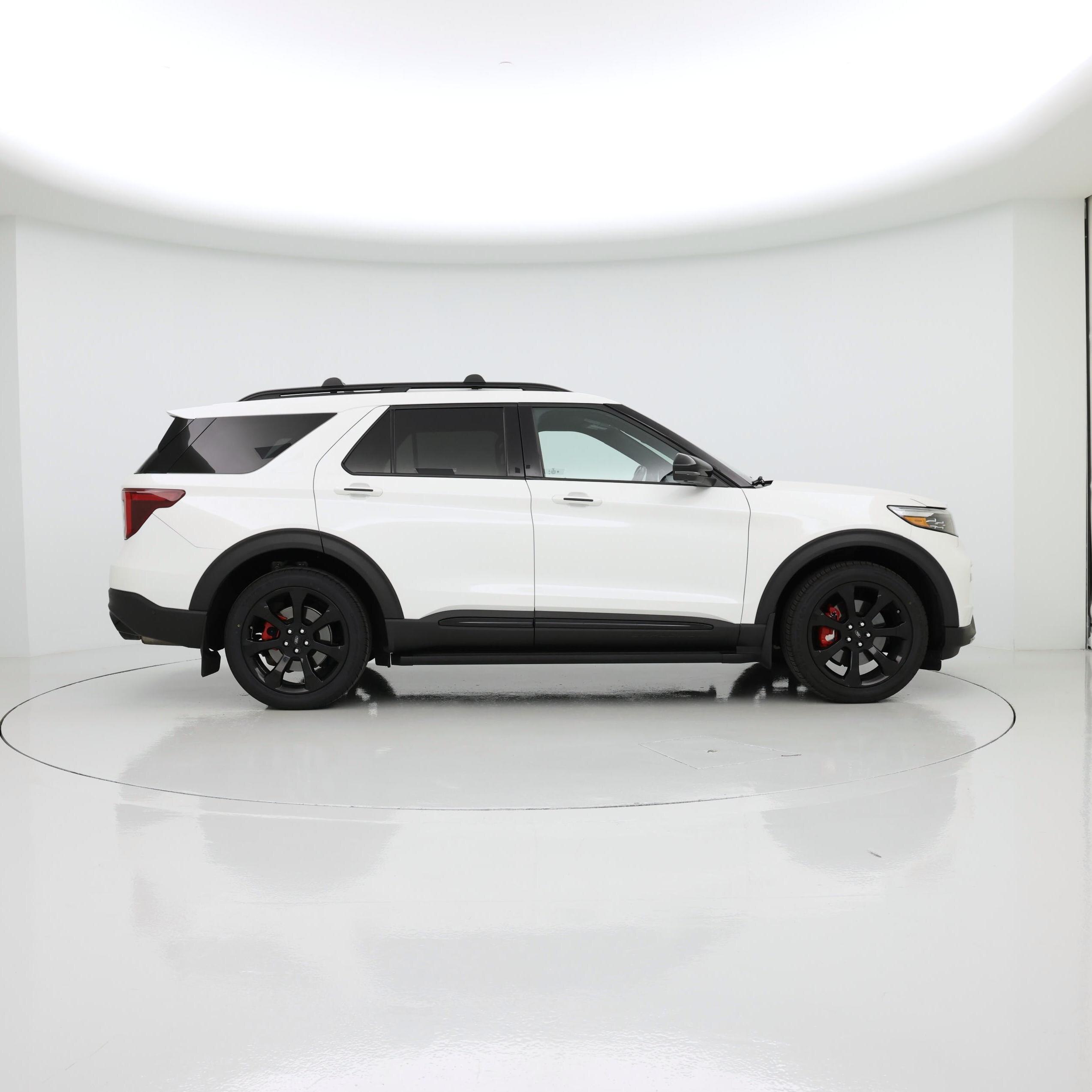 Thumbnail: 2021 Ford Explorer - 7