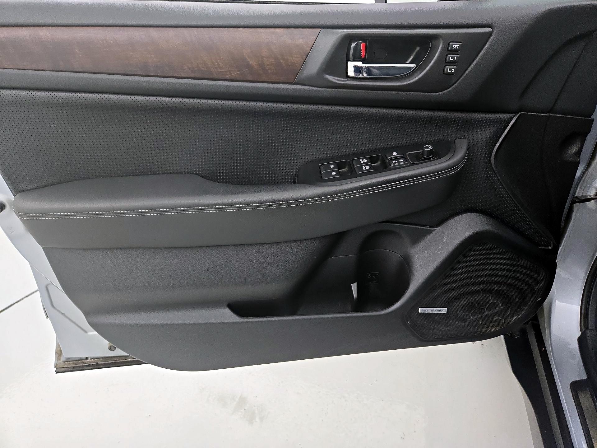 Thumbnail: 2017 Subaru Outback - 12