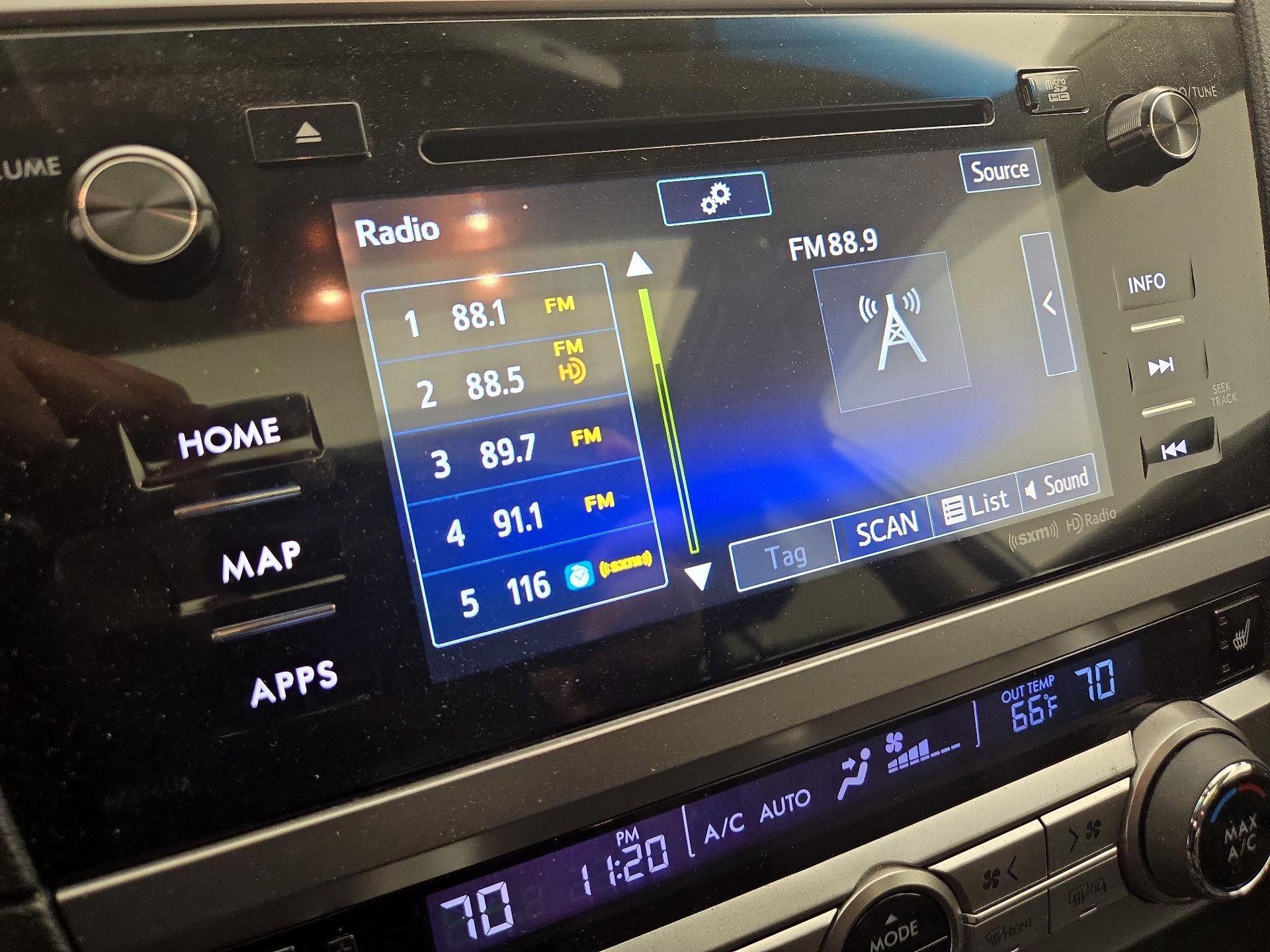 Thumbnail: 2017 Subaru Outback - 16