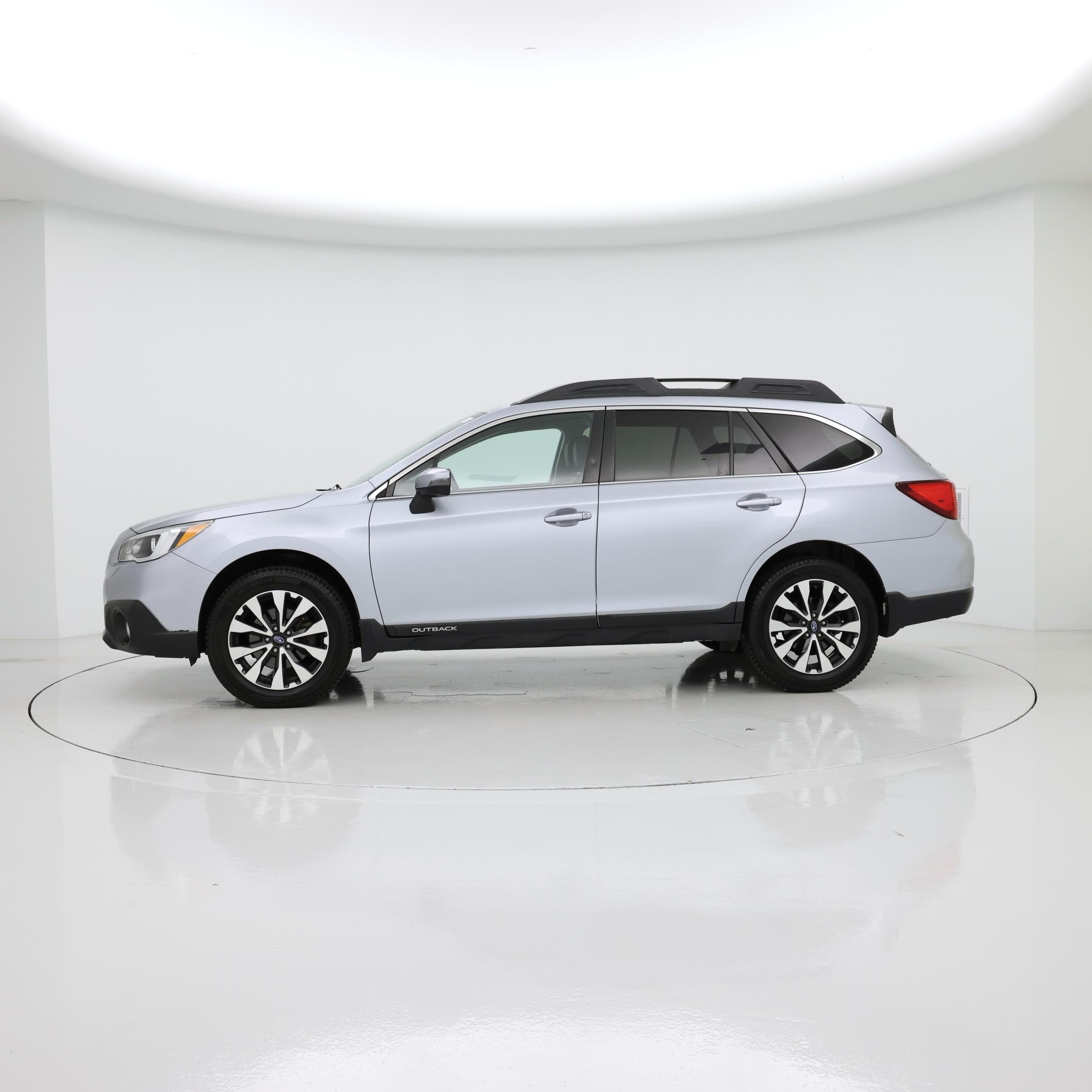 Thumbnail: 2017 Subaru Outback - 3