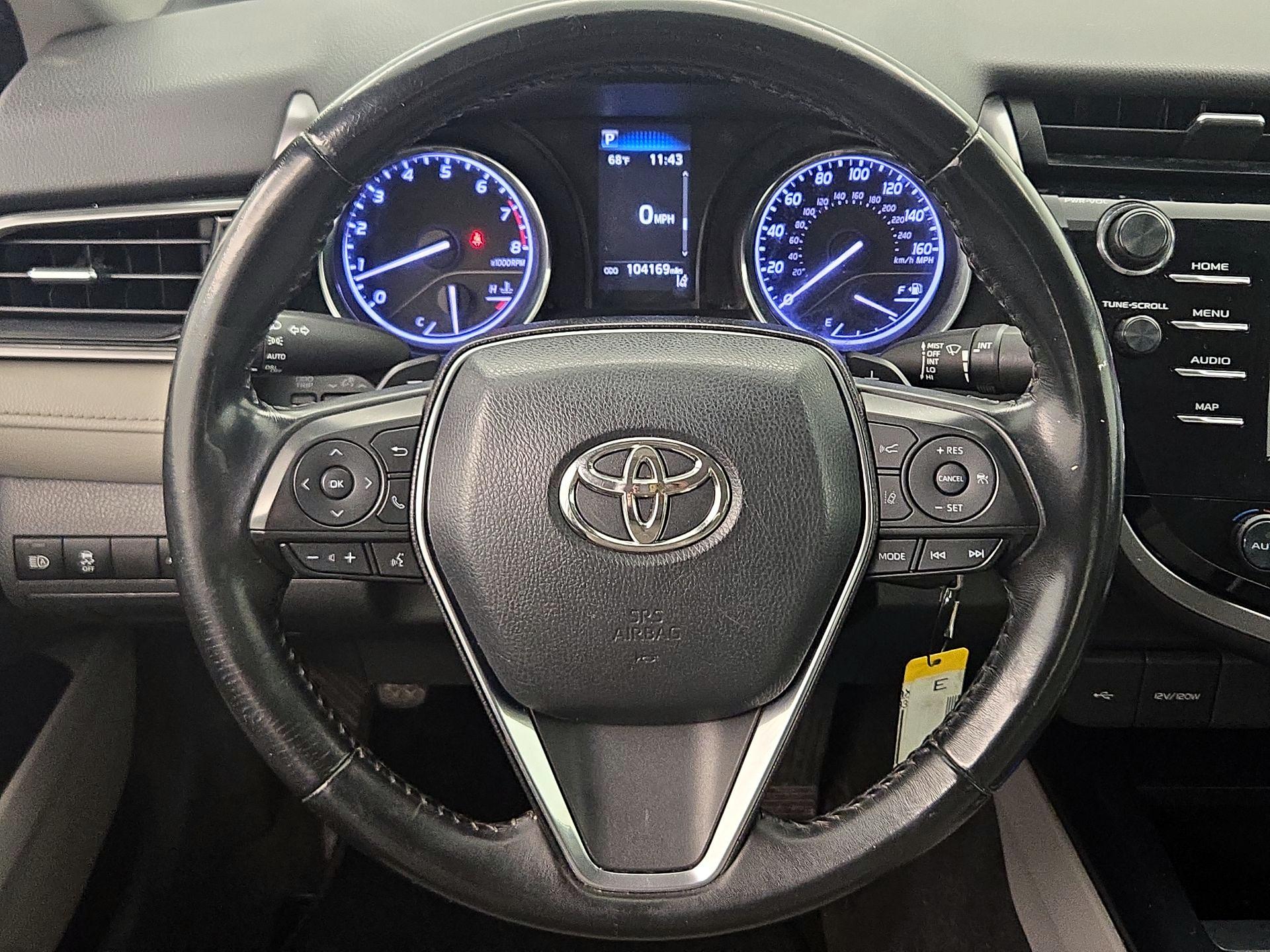 Thumbnail: 2020 Toyota Camry - 10