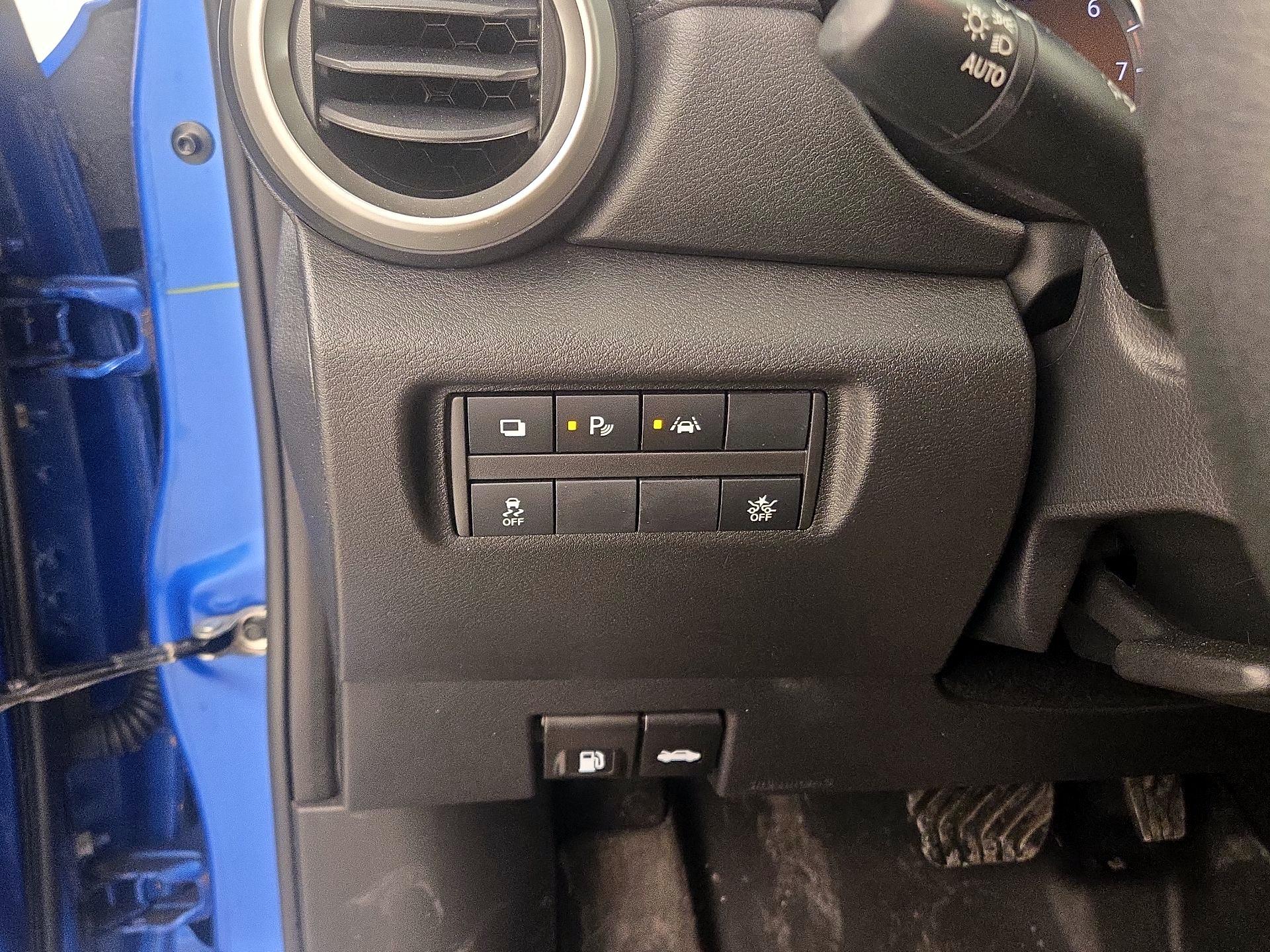 Thumbnail: 2022 Nissan Versa - 13