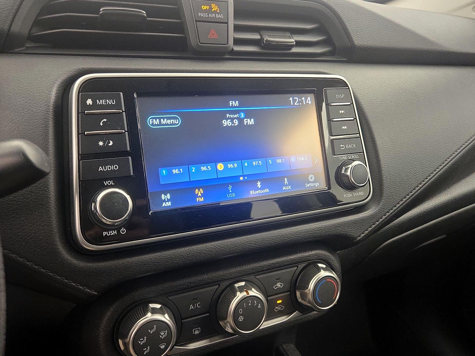 Thumbnail: 2022 Nissan Versa - 15