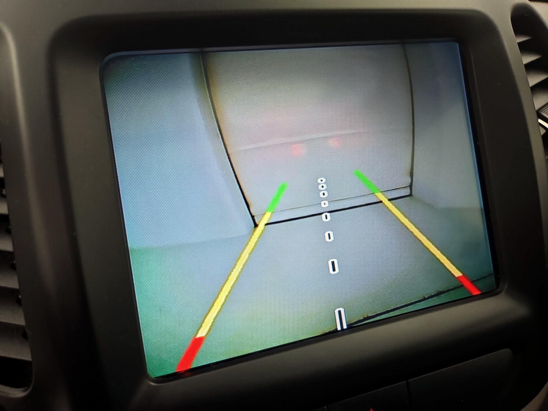 Thumbnail: 2016 Jeep Cherokee - 15