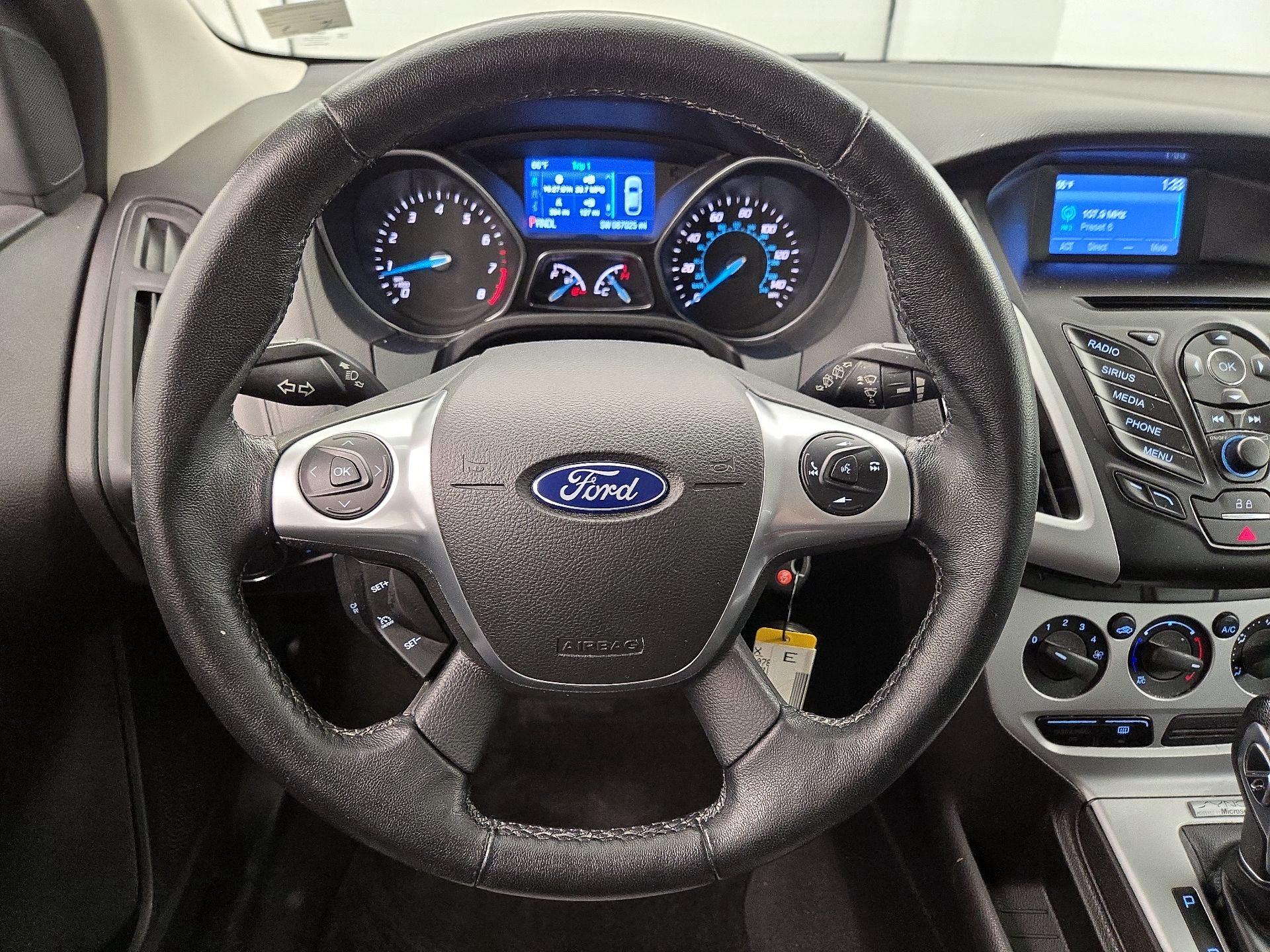 Thumbnail: 2014 Ford Focus - 10
