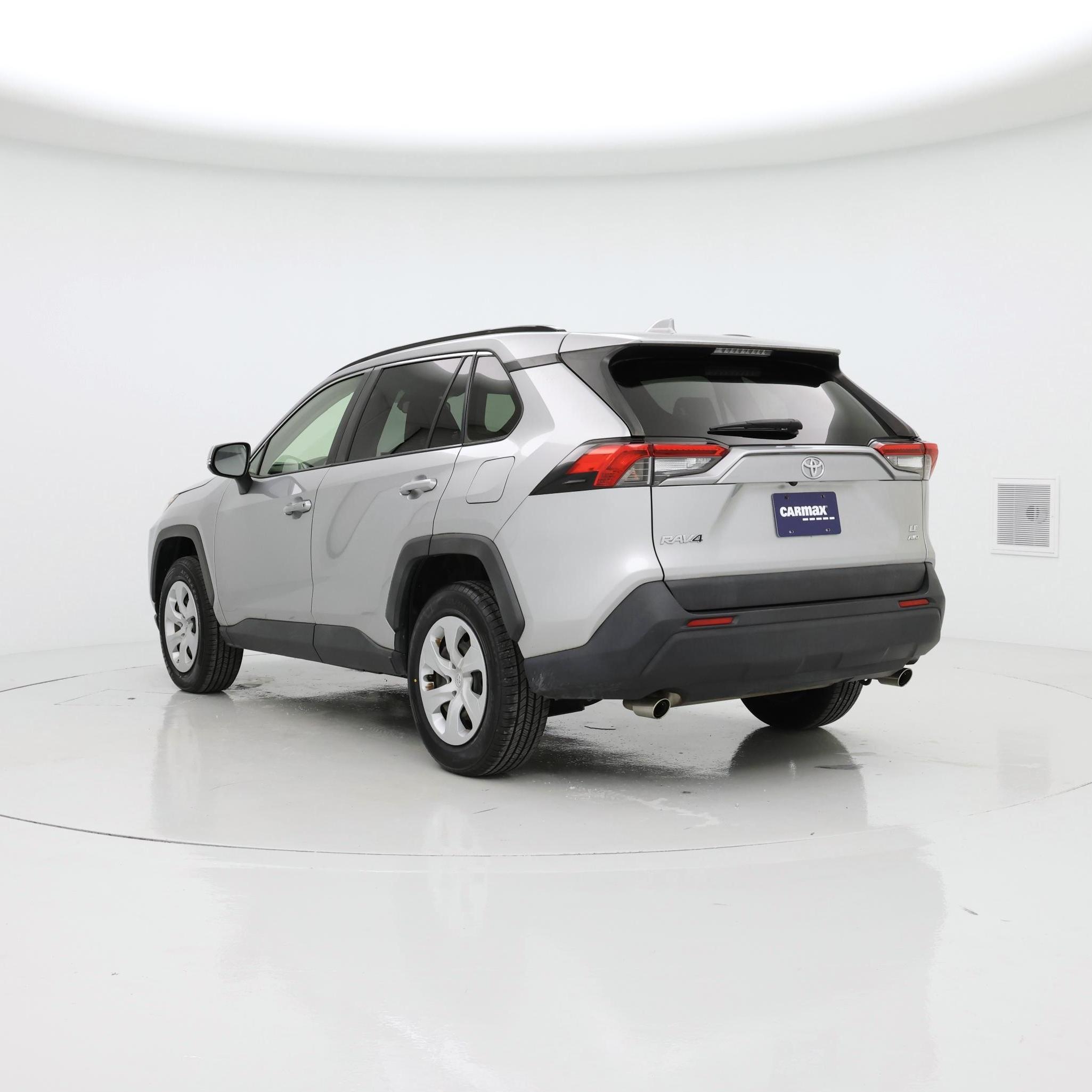 Thumbnail: 2019 Toyota RAV4 - 2