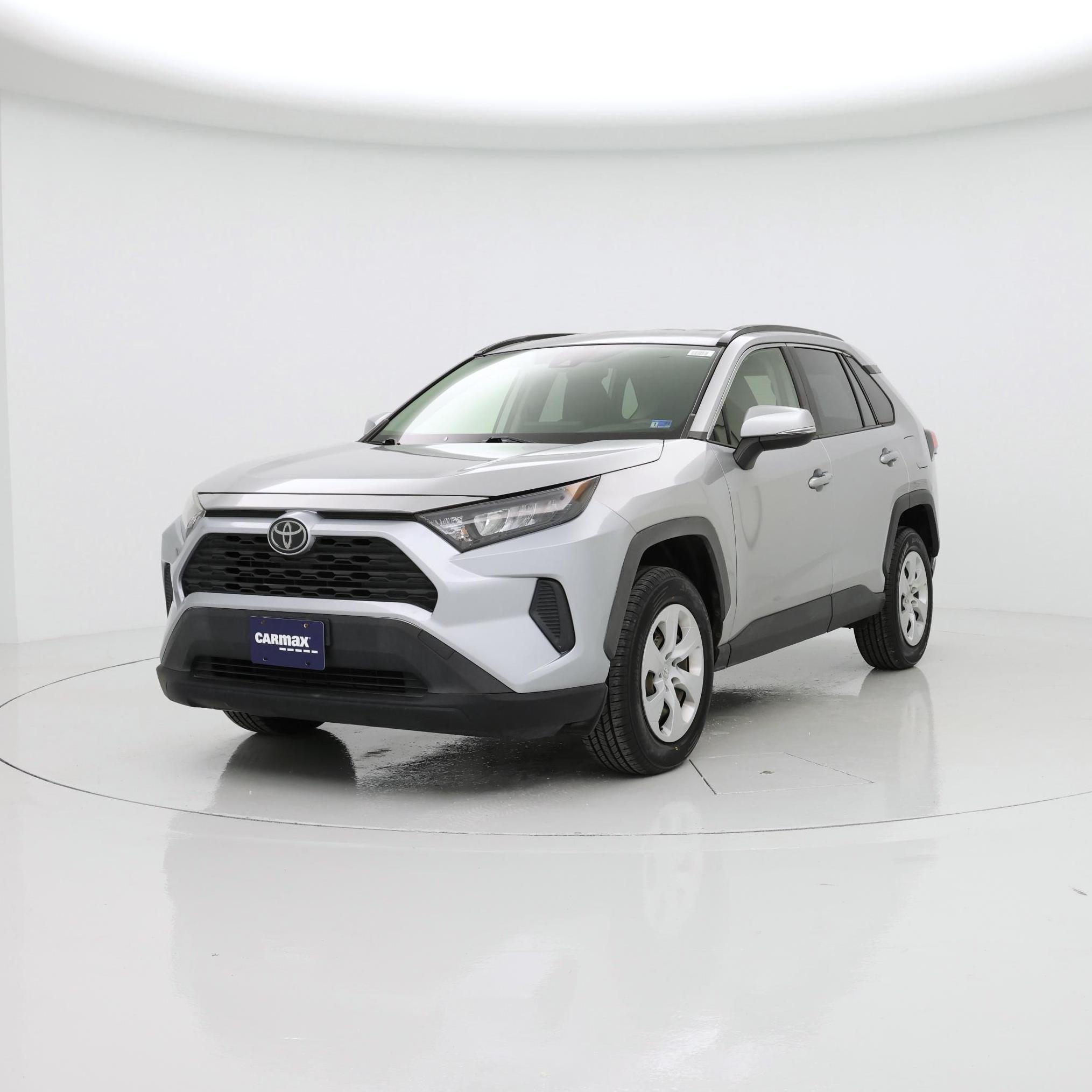 Thumbnail: 2019 Toyota RAV4 - 4
