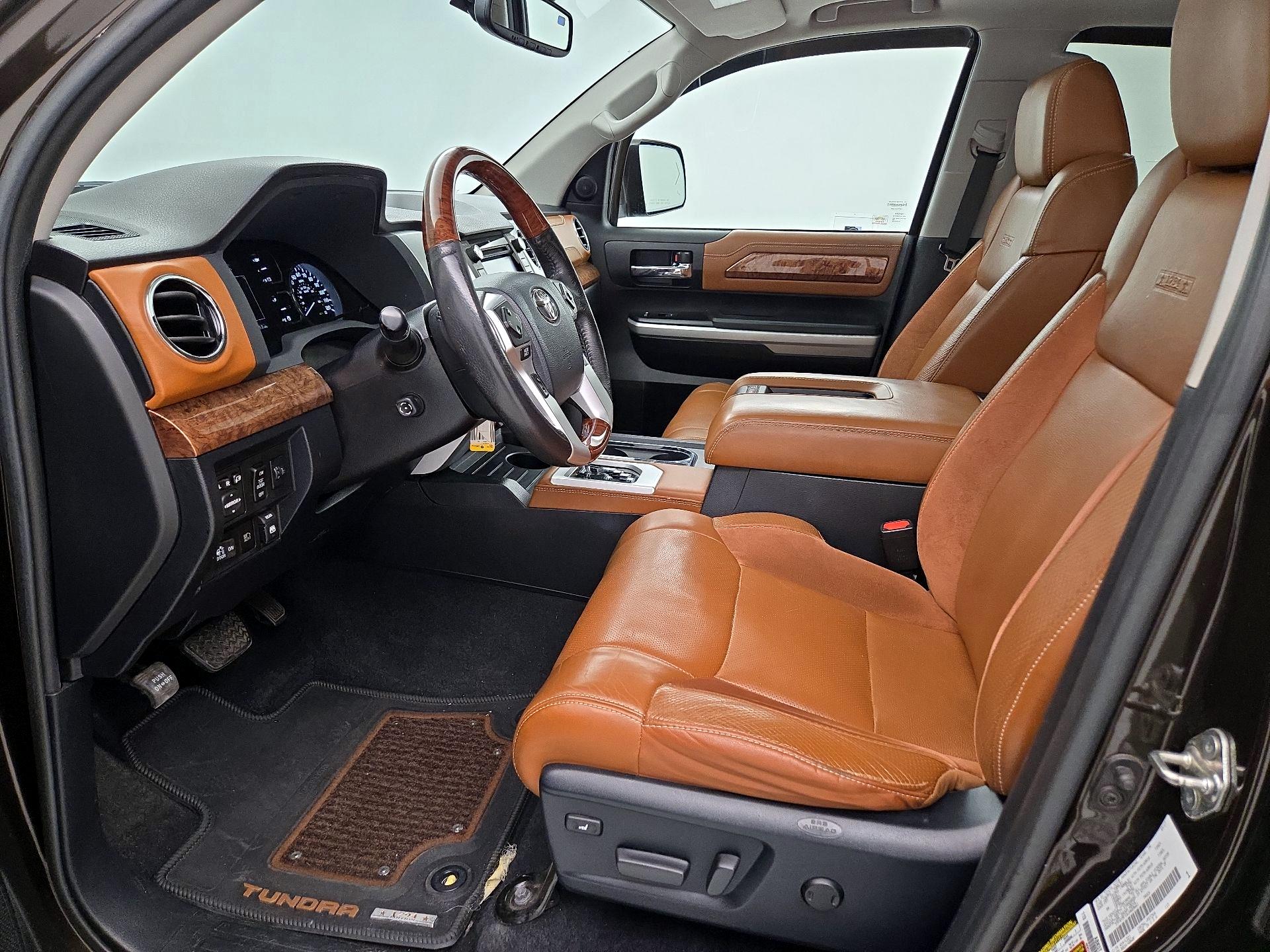 Thumbnail: 2018 Toyota Tundra - 11