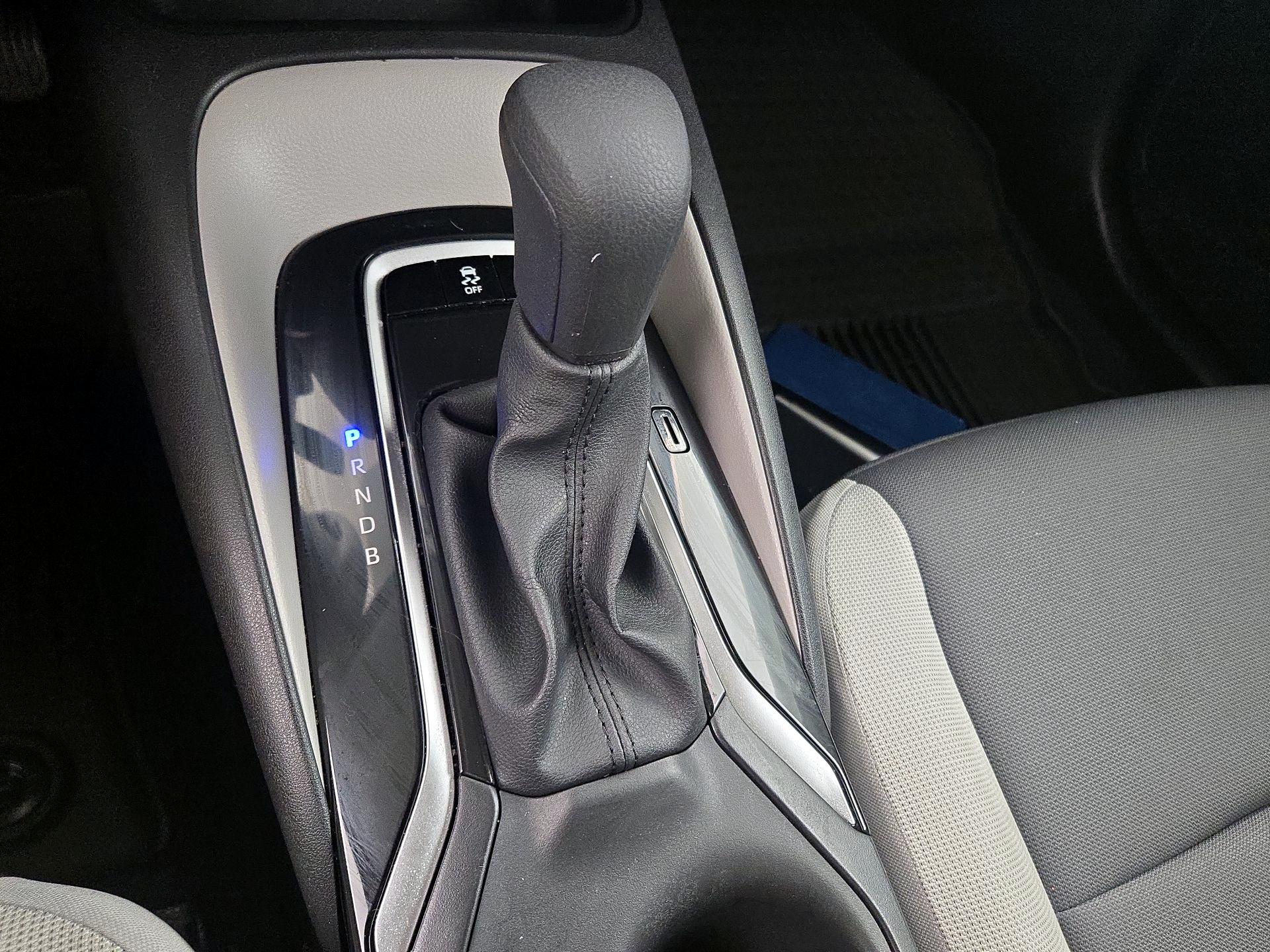 Thumbnail: 2025 Toyota Corolla - 17