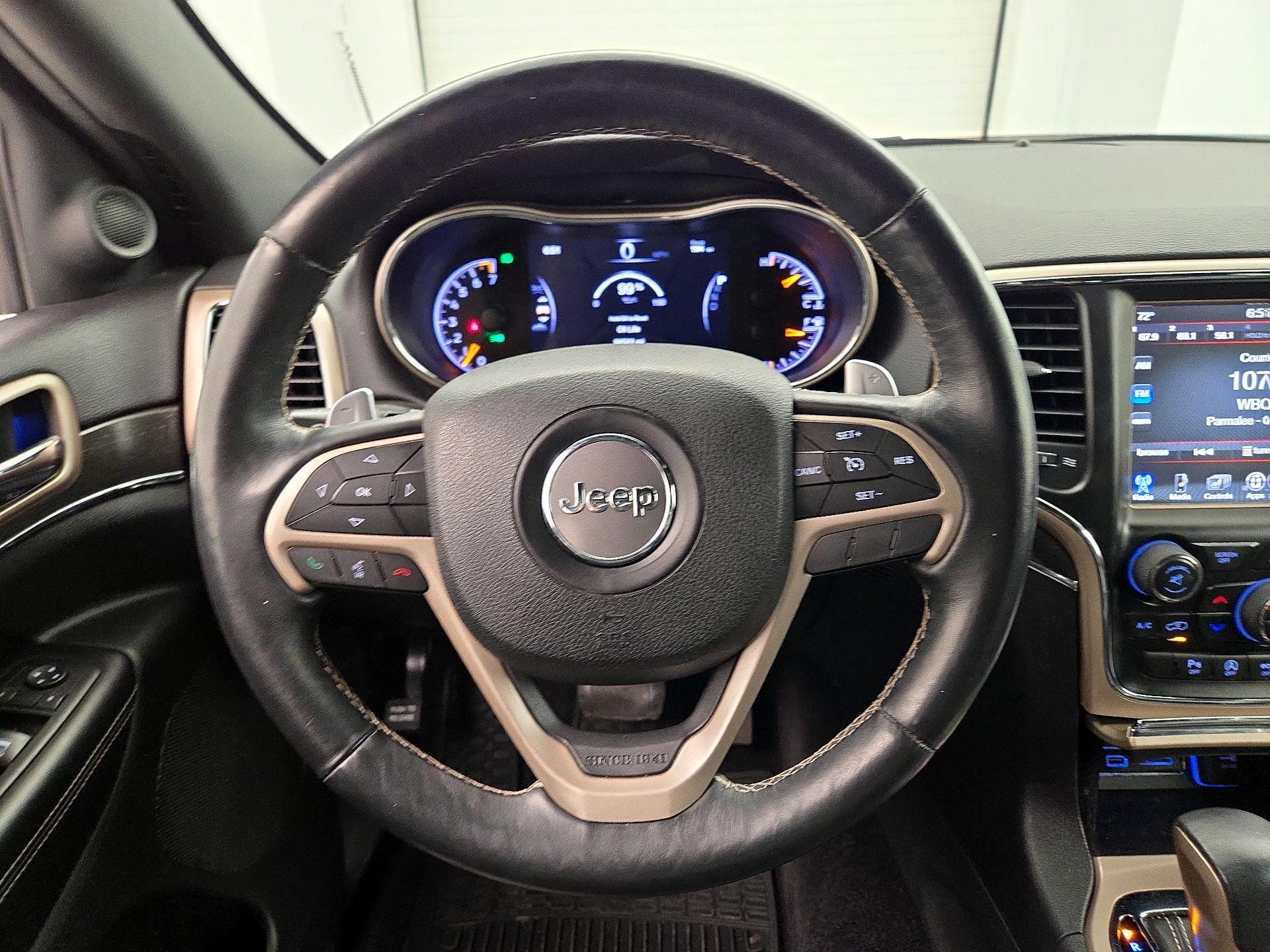 Thumbnail: 2017 Jeep Grand Cherokee - 10